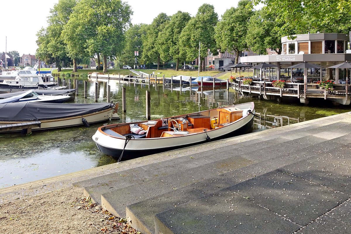 Woerden, harbor, canal dock, SD Desktop Wallpaper
