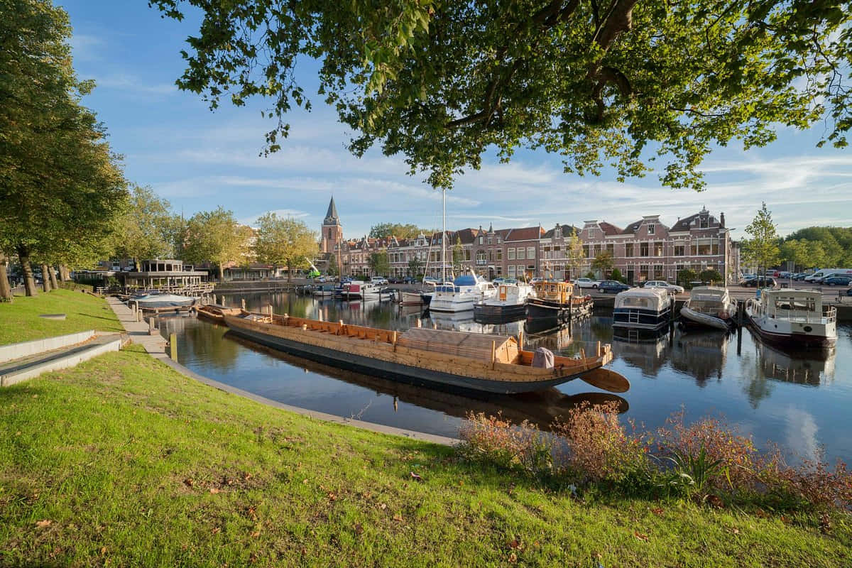 Woerden, harbor, canal scene, SD Desktop Wallpaper