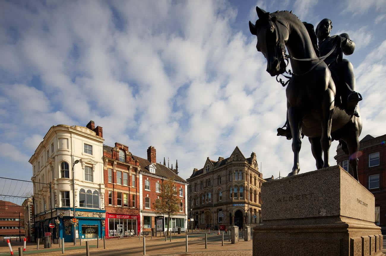 Wolverhampton, bronze equestrian statue, town square, HD Desktop Wallpaper