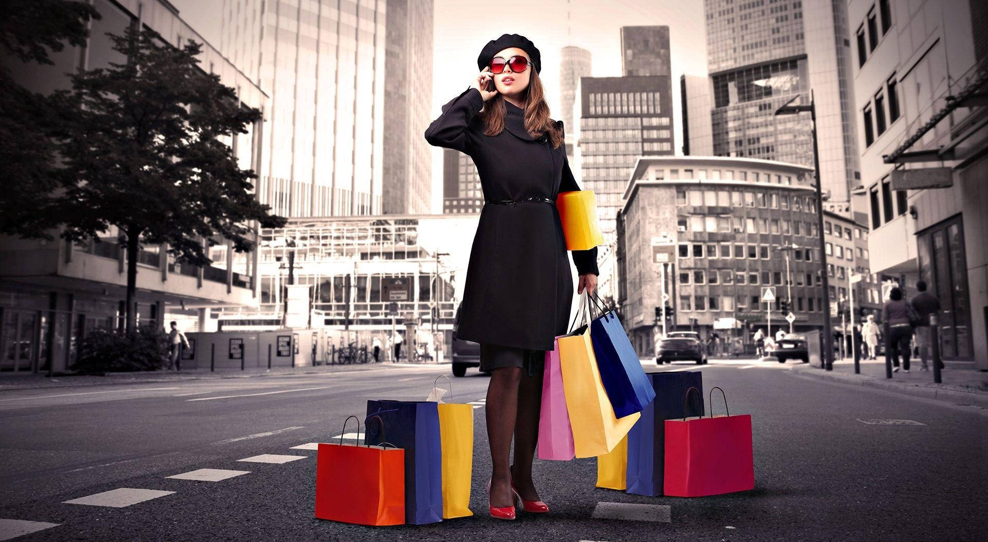 black dress, red sunglasses, city street, Full HD Desktop Wallpaper