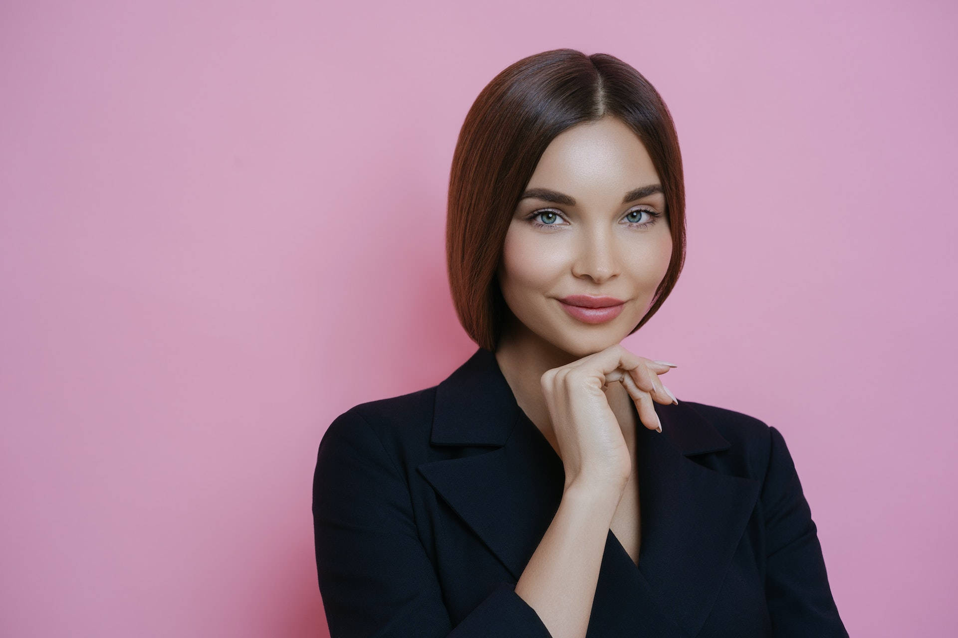 woman, short brown hair, blue eyes, Full HD Desktop Wallpaper
