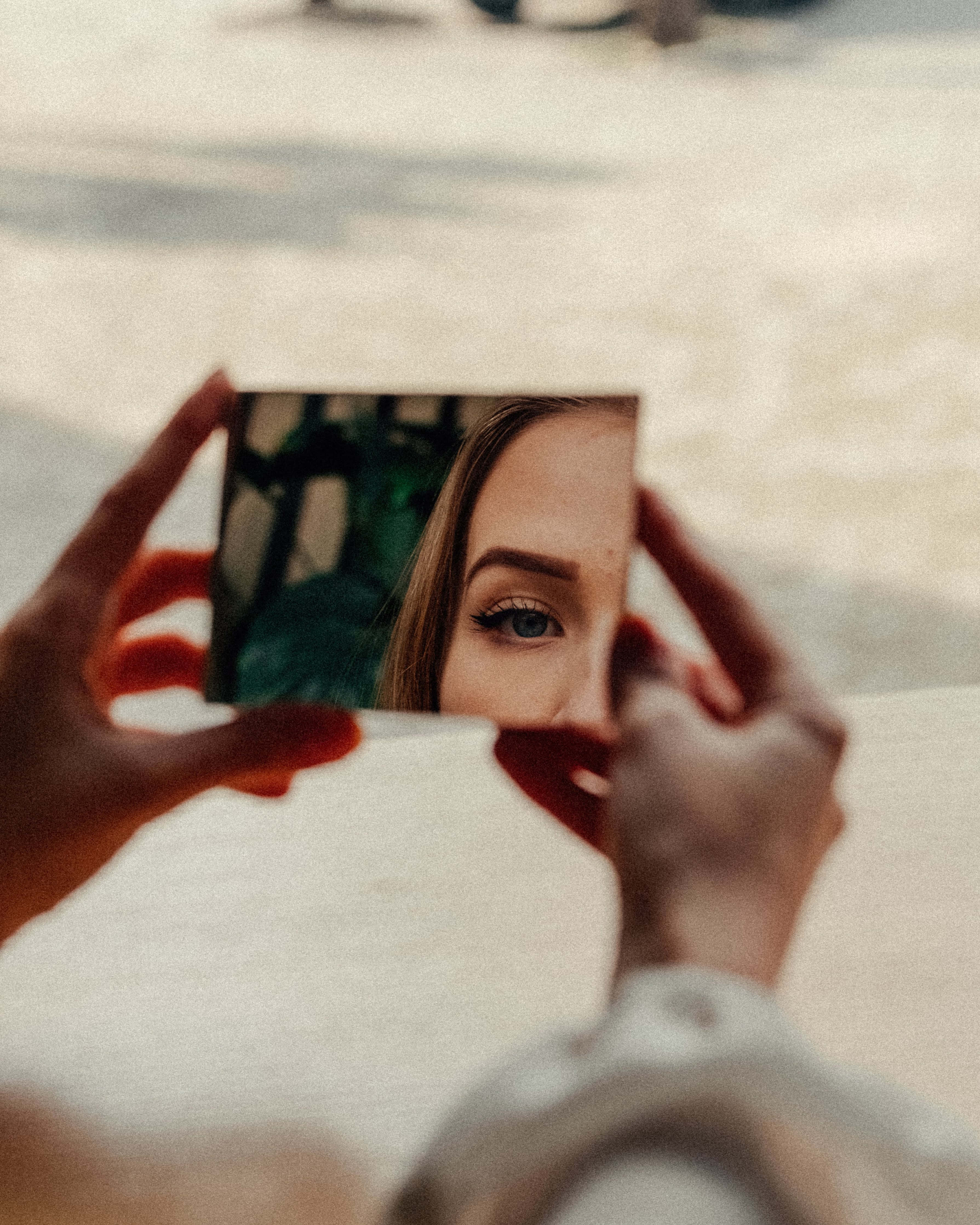 indifferent woman, looking at mirror, blue eyes, 4K Phone Wallpaper