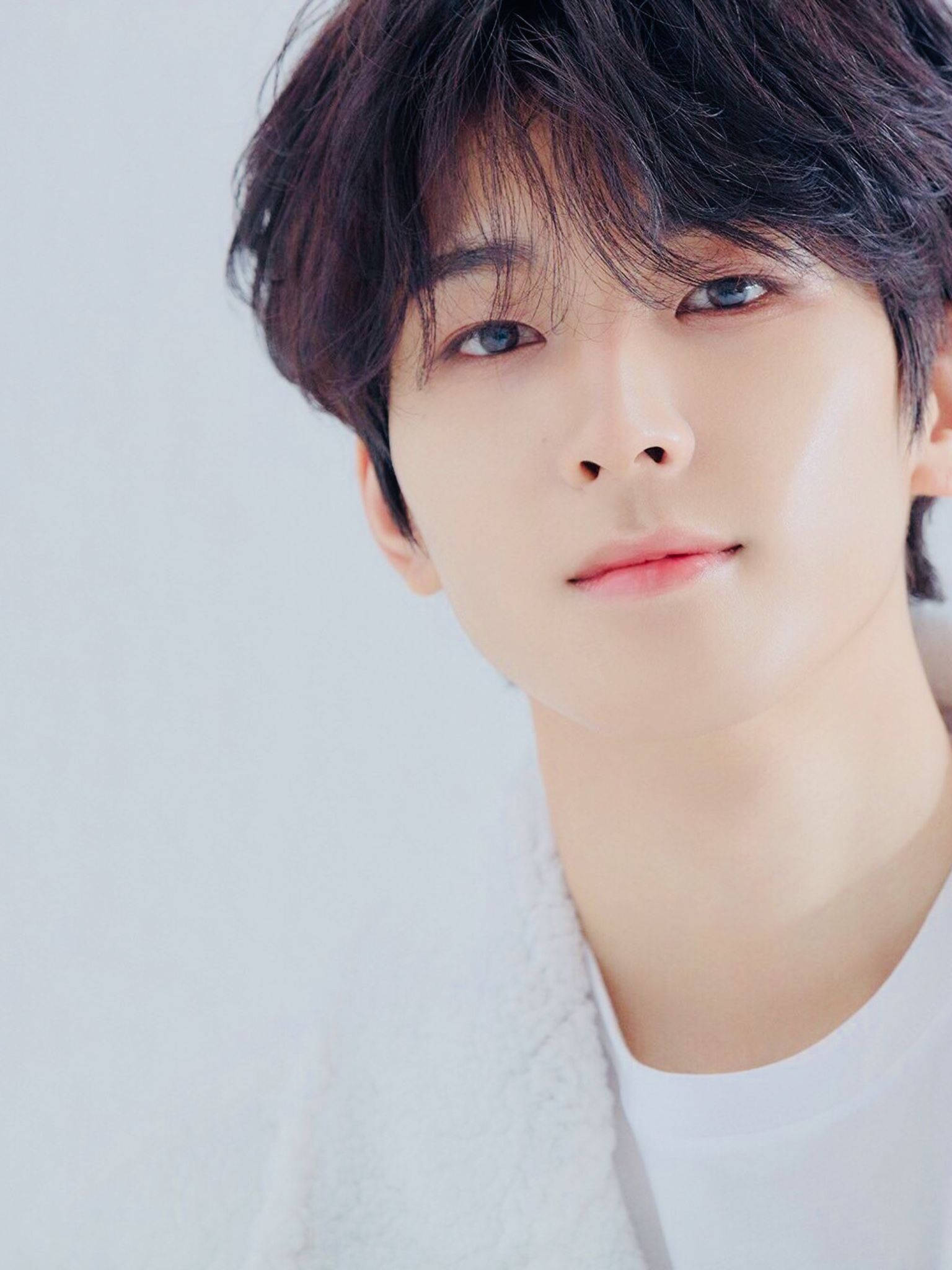 Wonwoo, dark hair, soft blue eyes, Full HD Phone Wallpaper