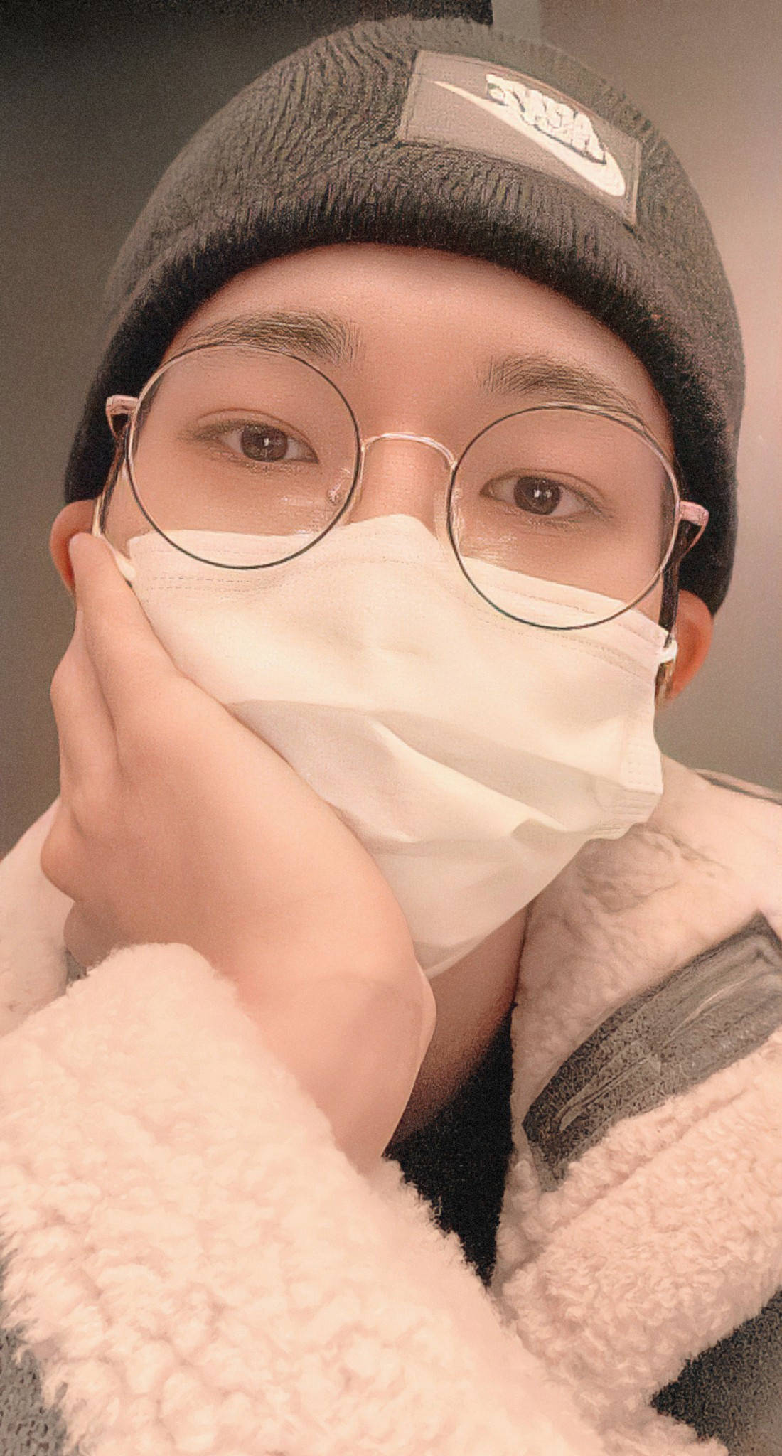 Wonwoo, white mask, grey beanie, Full HD Phone Wallpaper