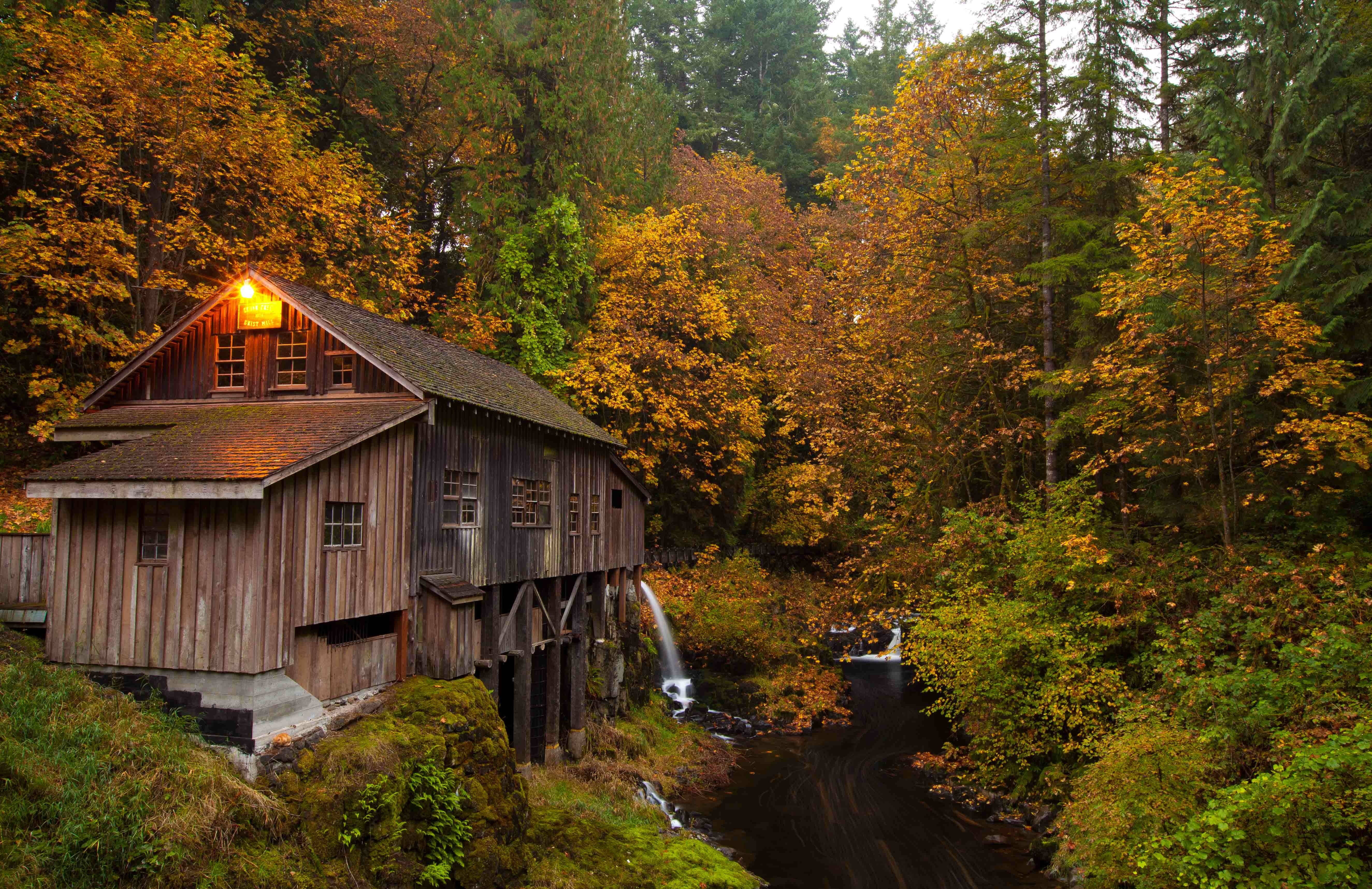 wood house, stream, dusk, 5K Desktop Wallpaper