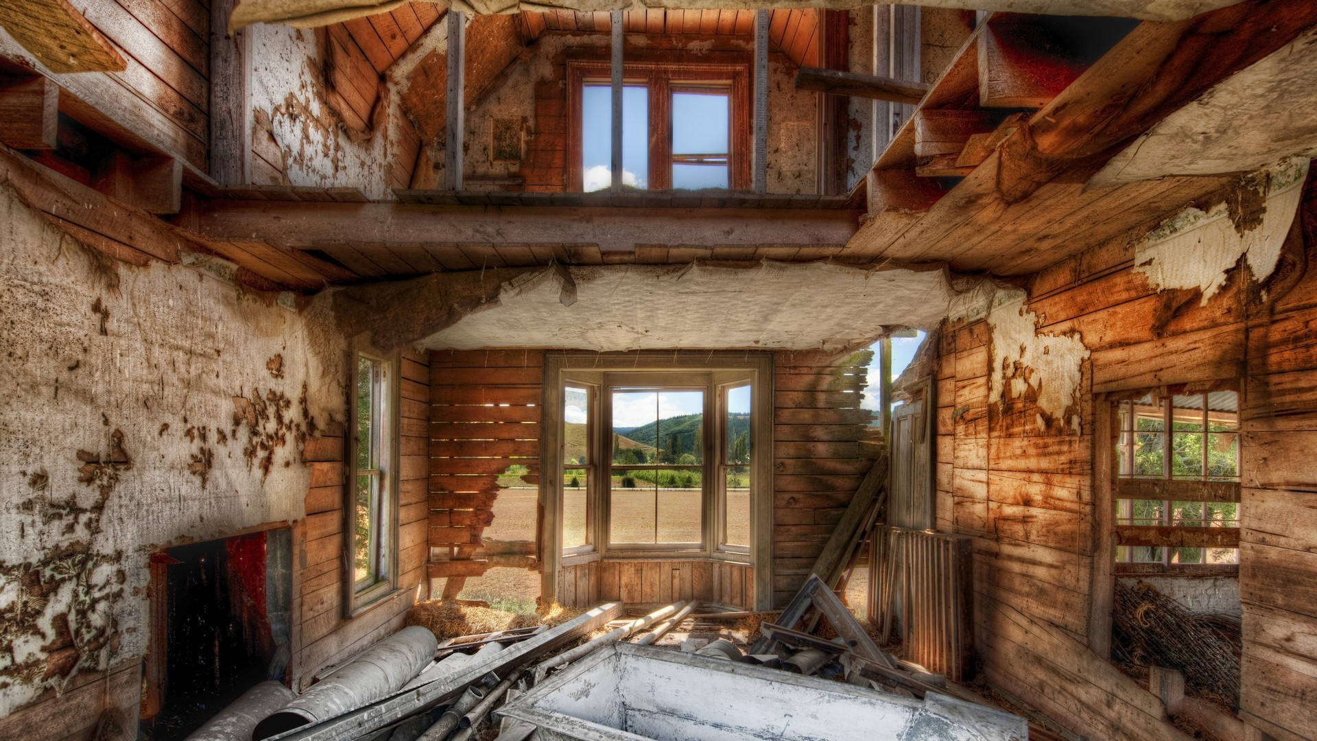 wooden house, sunlight, broken windows, Full HD Desktop Wallpaper