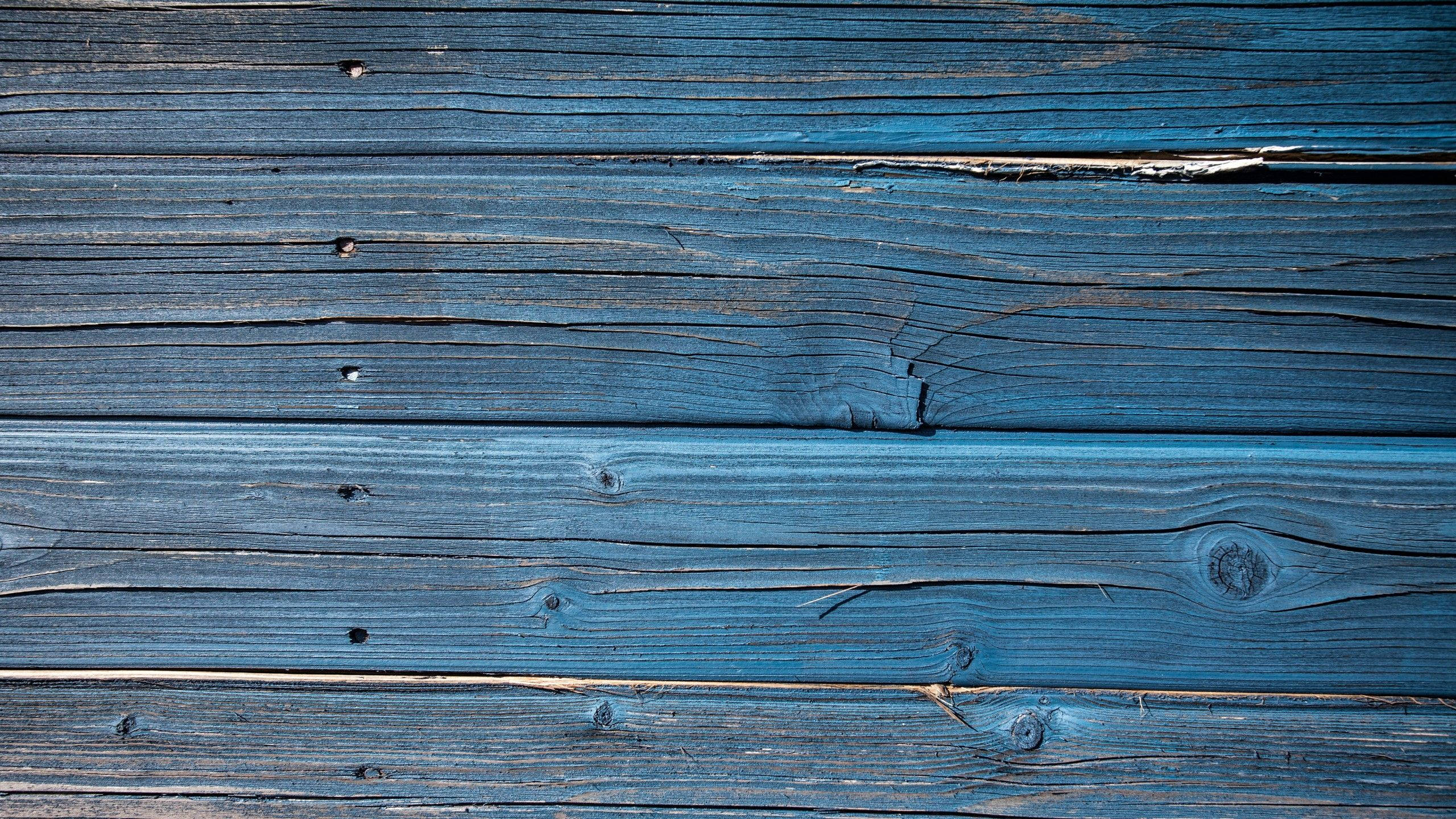 smooth wood, holes, weathered blue wooden planks, 2K Desktop Wallpaper
