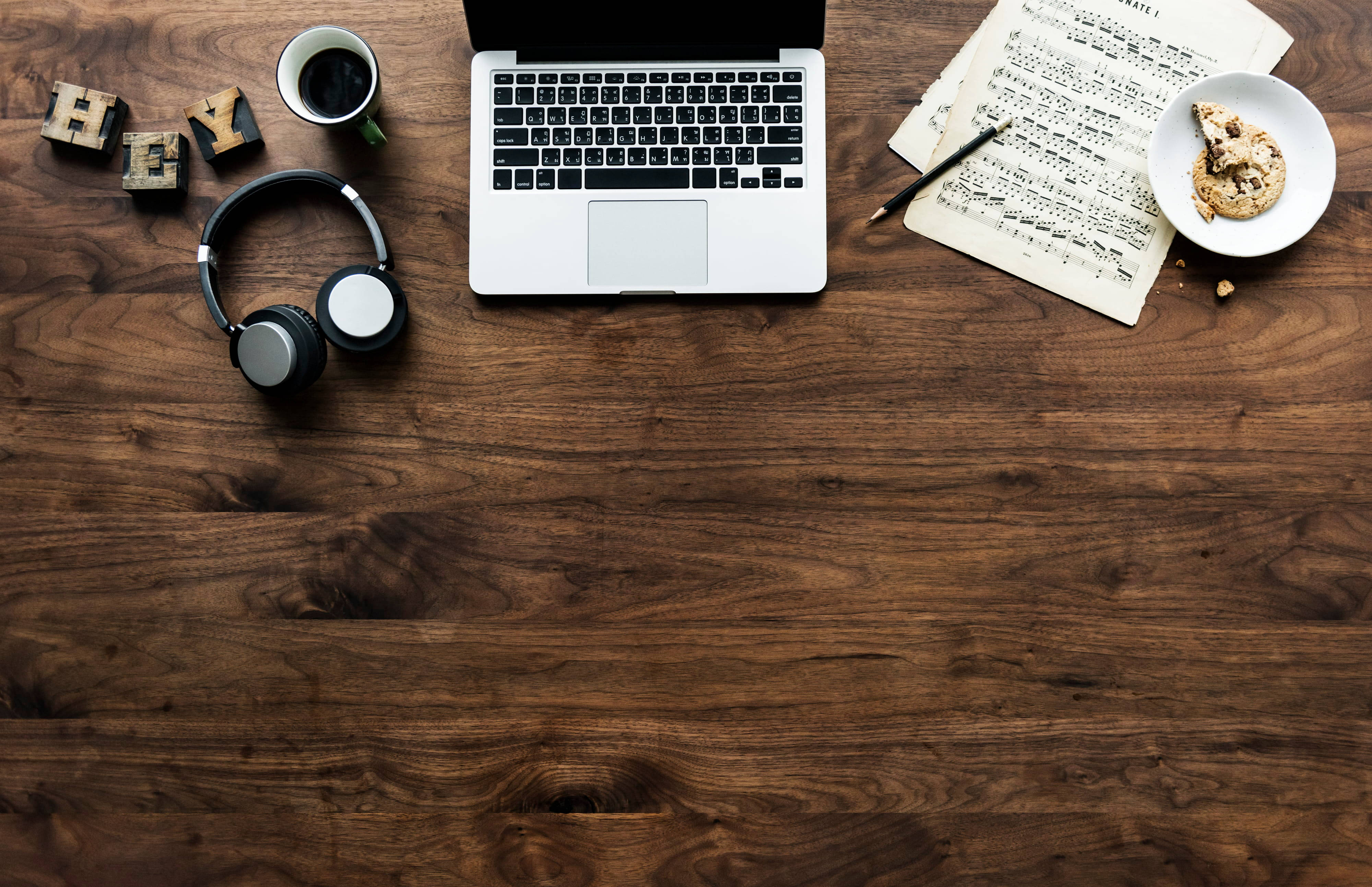 Composer Workspace, wooden desk, laptop, 4K Desktop Wallpaper