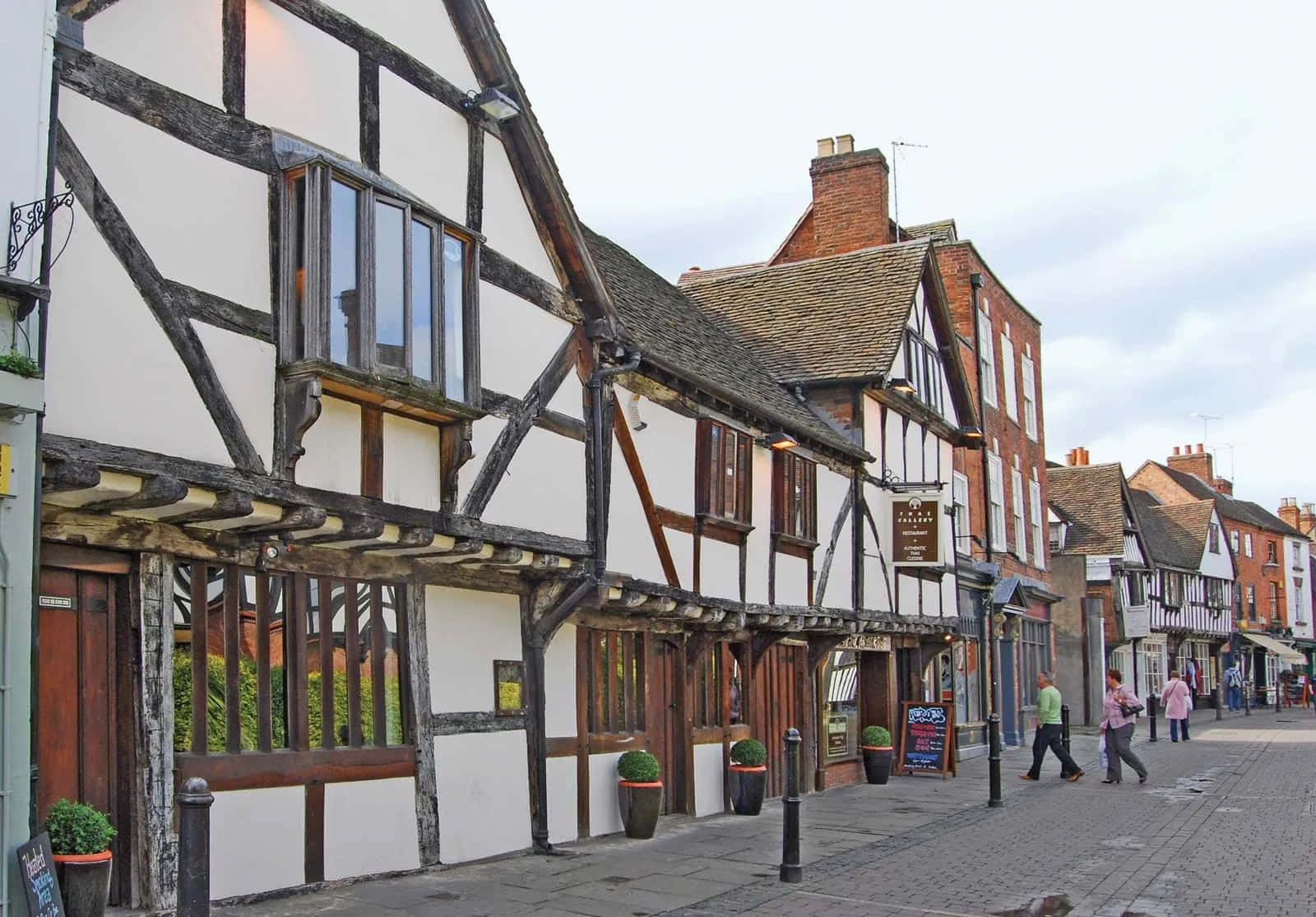 Worcester, historic timber framed buildings, overcast sky, HD Desktop Wallpaper