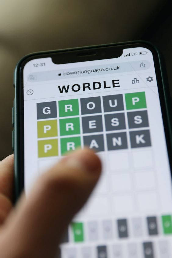 Wordle, smartphone screen, GROUP, SD Phone Wallpaper