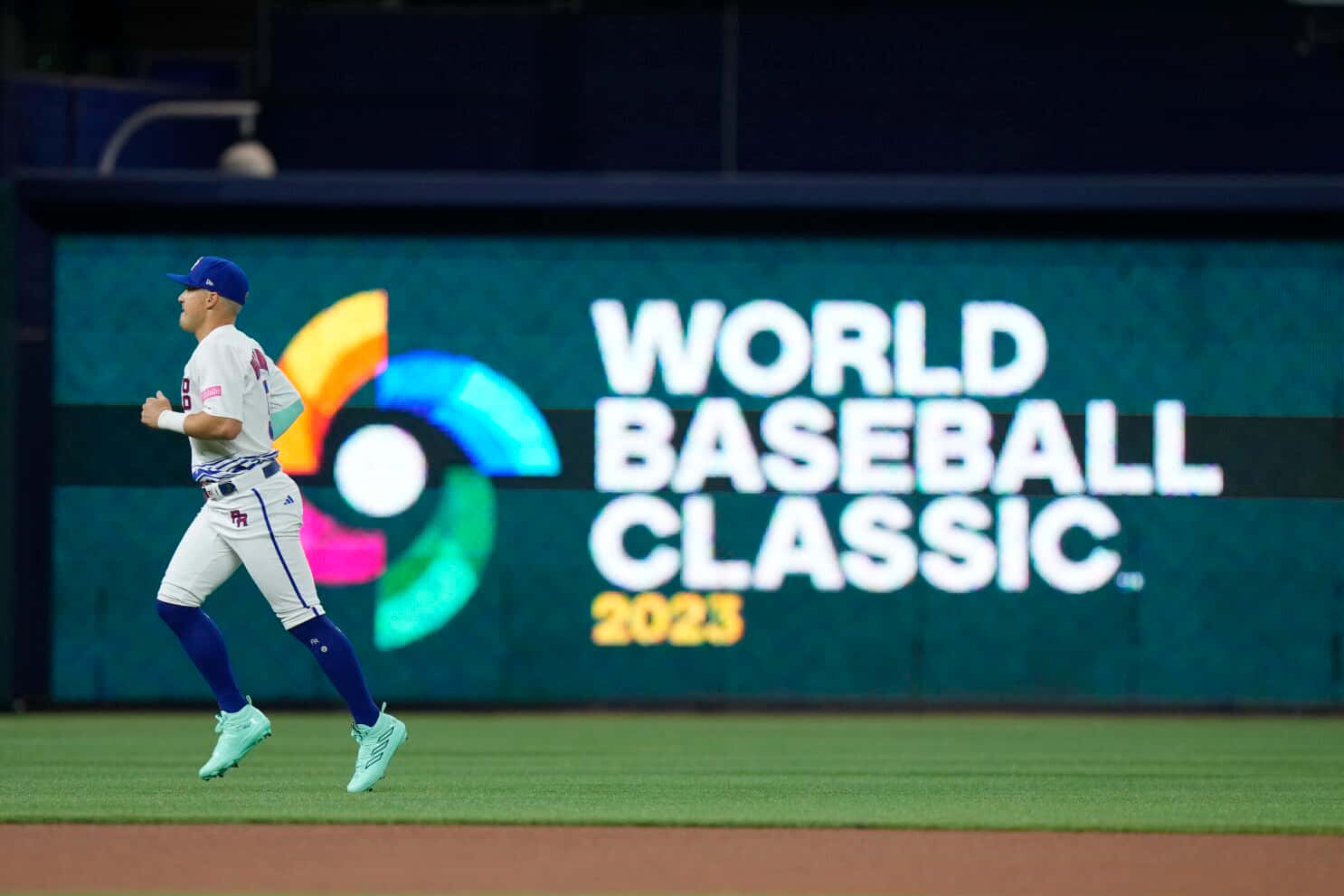 World Baseball Classic 2023, white uniform, green field, HD Desktop Wallpaper