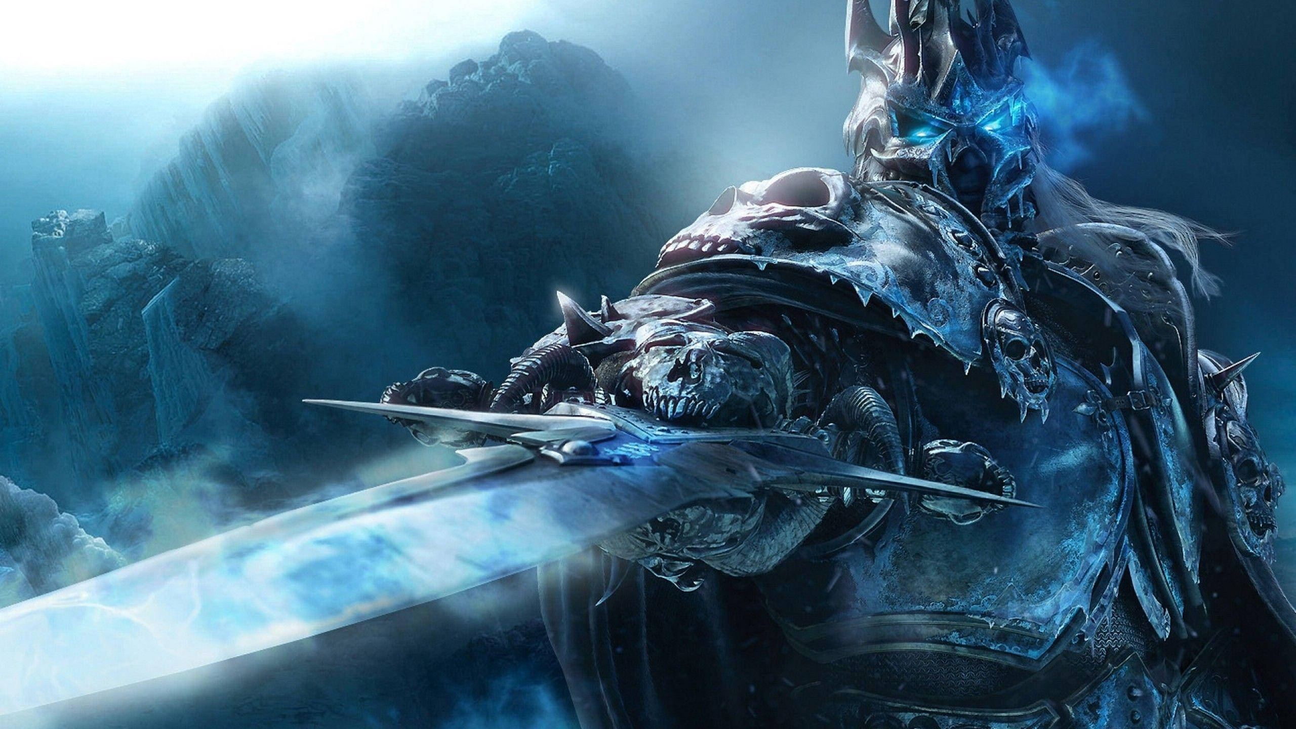 World Of Warcraft, ice-wielding warrior, ornate armor, 2K Desktop Wallpaper
