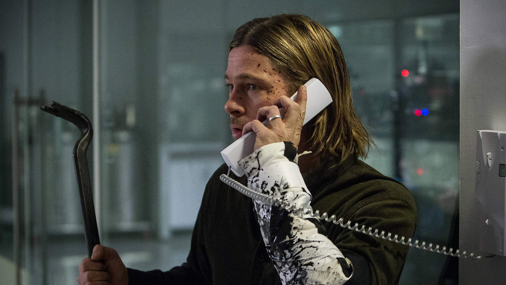 World War Z, telephone call, crowbar, Full HD Desktop Wallpaper