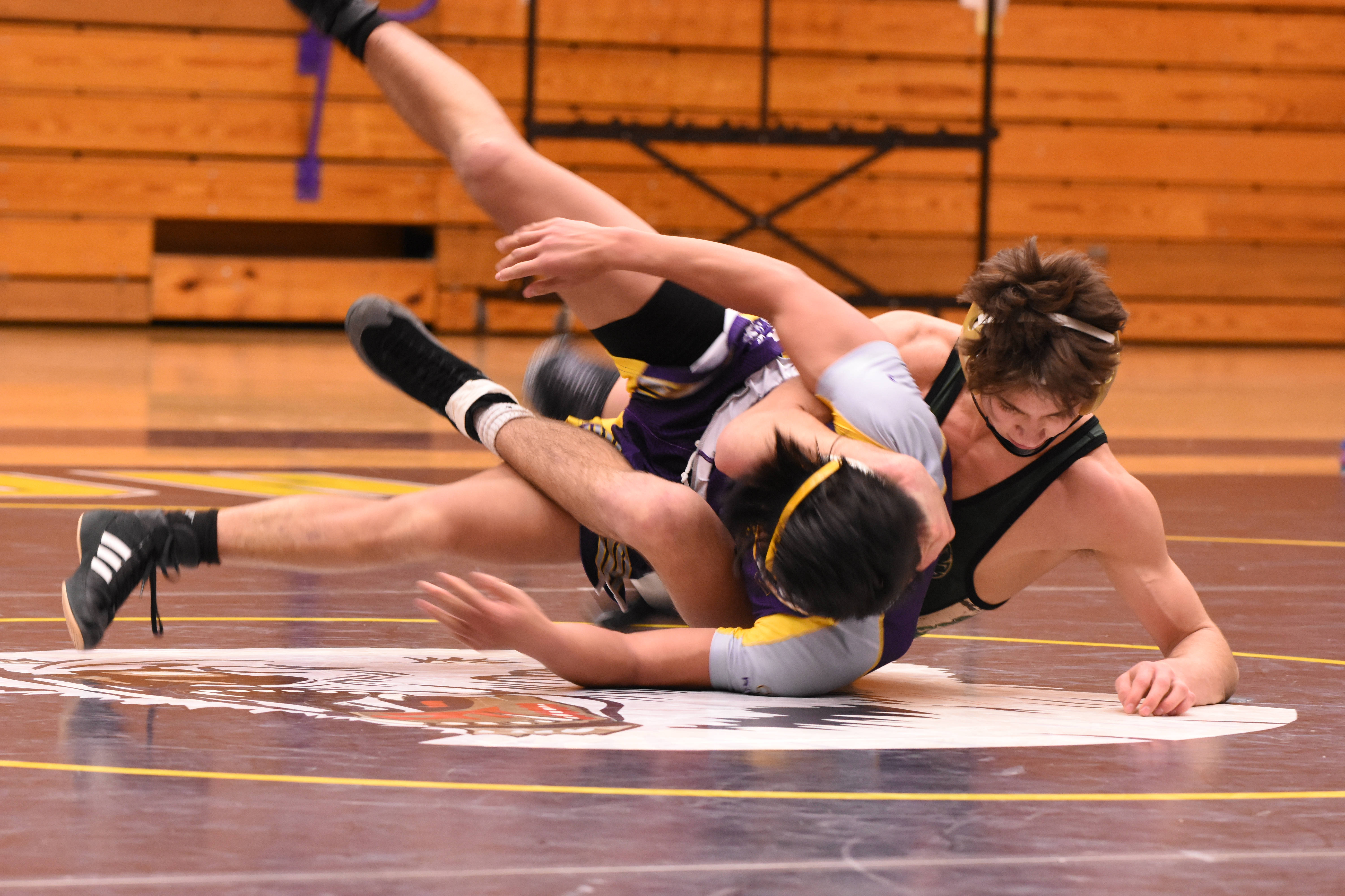 wrestling, wooden mat, gymnasium, 5K Desktop Wallpaper