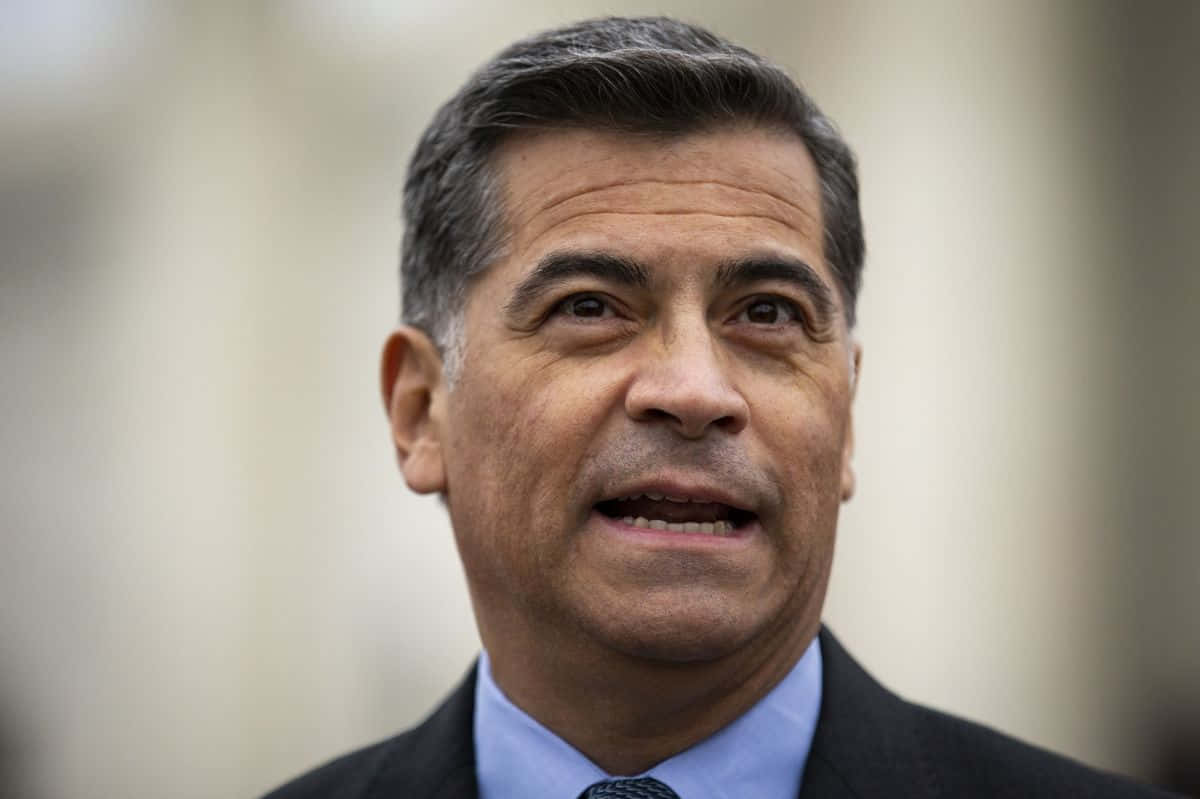 Xavier Becerra, suit, close-up portrait, SD Desktop Wallpaper