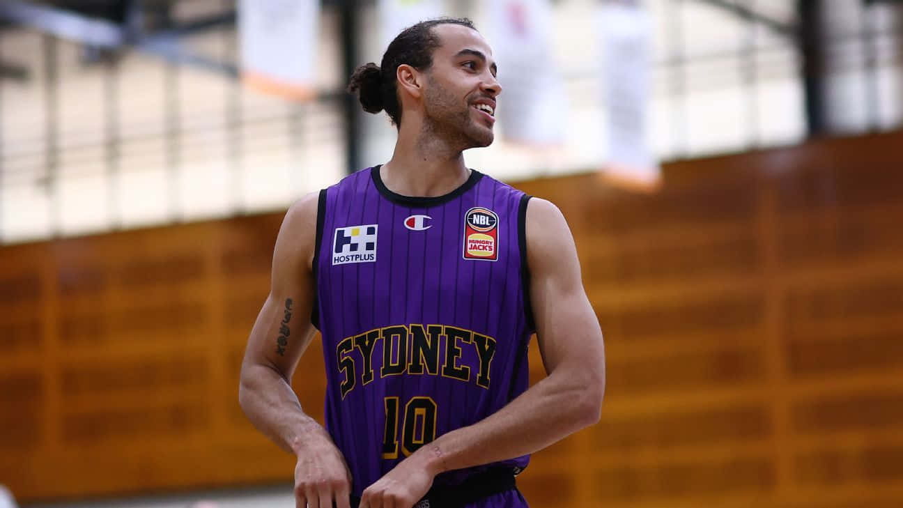 Xavier Cooks, purple Sydney jersey, basketball player, HD Desktop Wallpaper