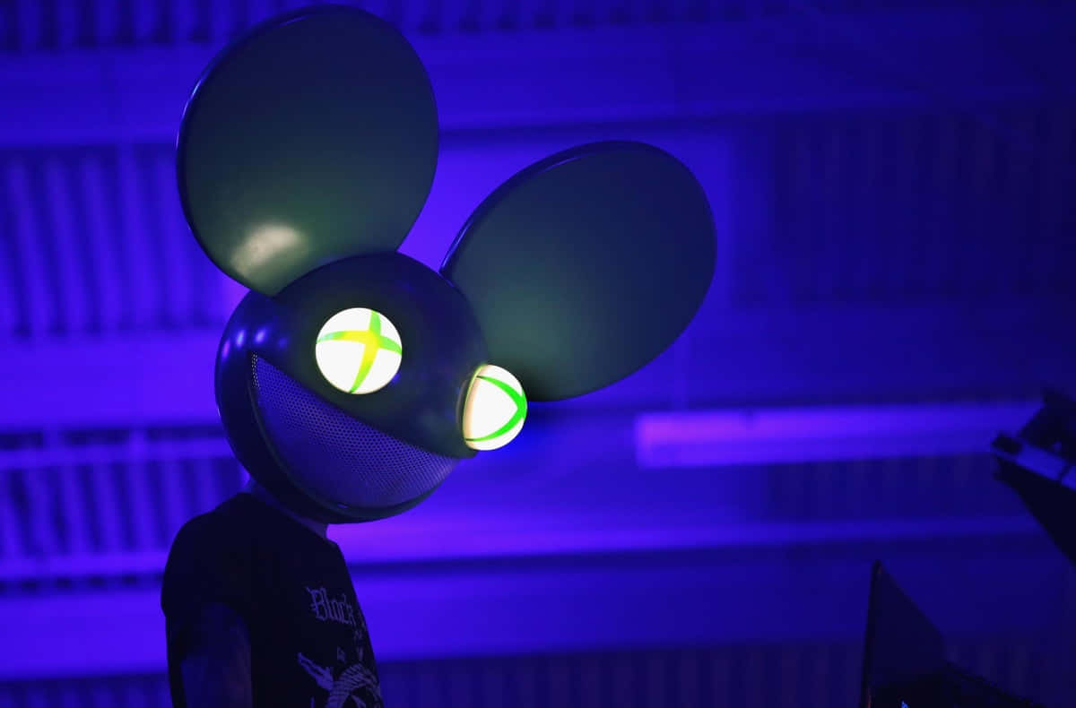 deadmau5, xbox pfp, glowing mouse mask, SD Desktop Wallpaper