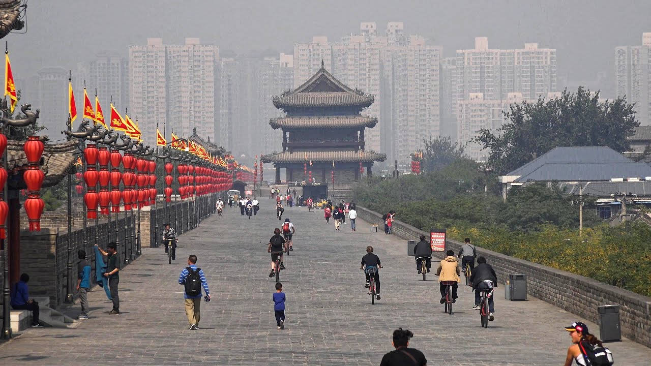 Xian Wall, red lanterns, flags, HD Desktop Wallpaper