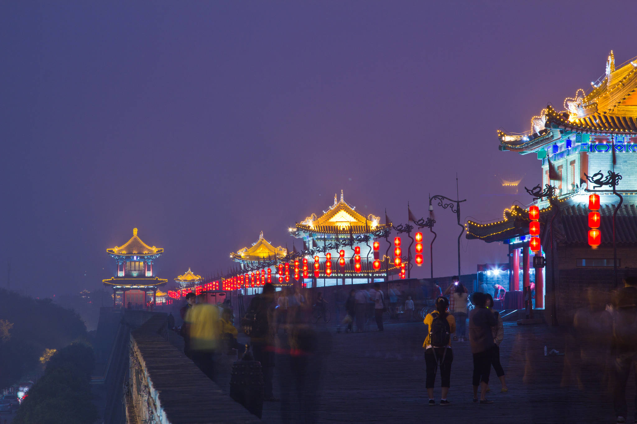Xian Wall, golden lanterns, glowing pagoda roofs, Full HD Desktop Wallpaper