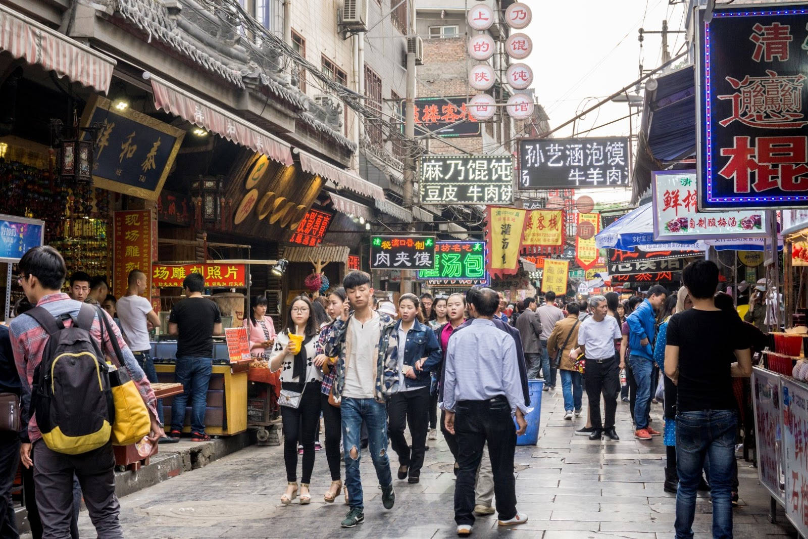 Xian, crowded street, narrow street, HD Desktop Wallpaper