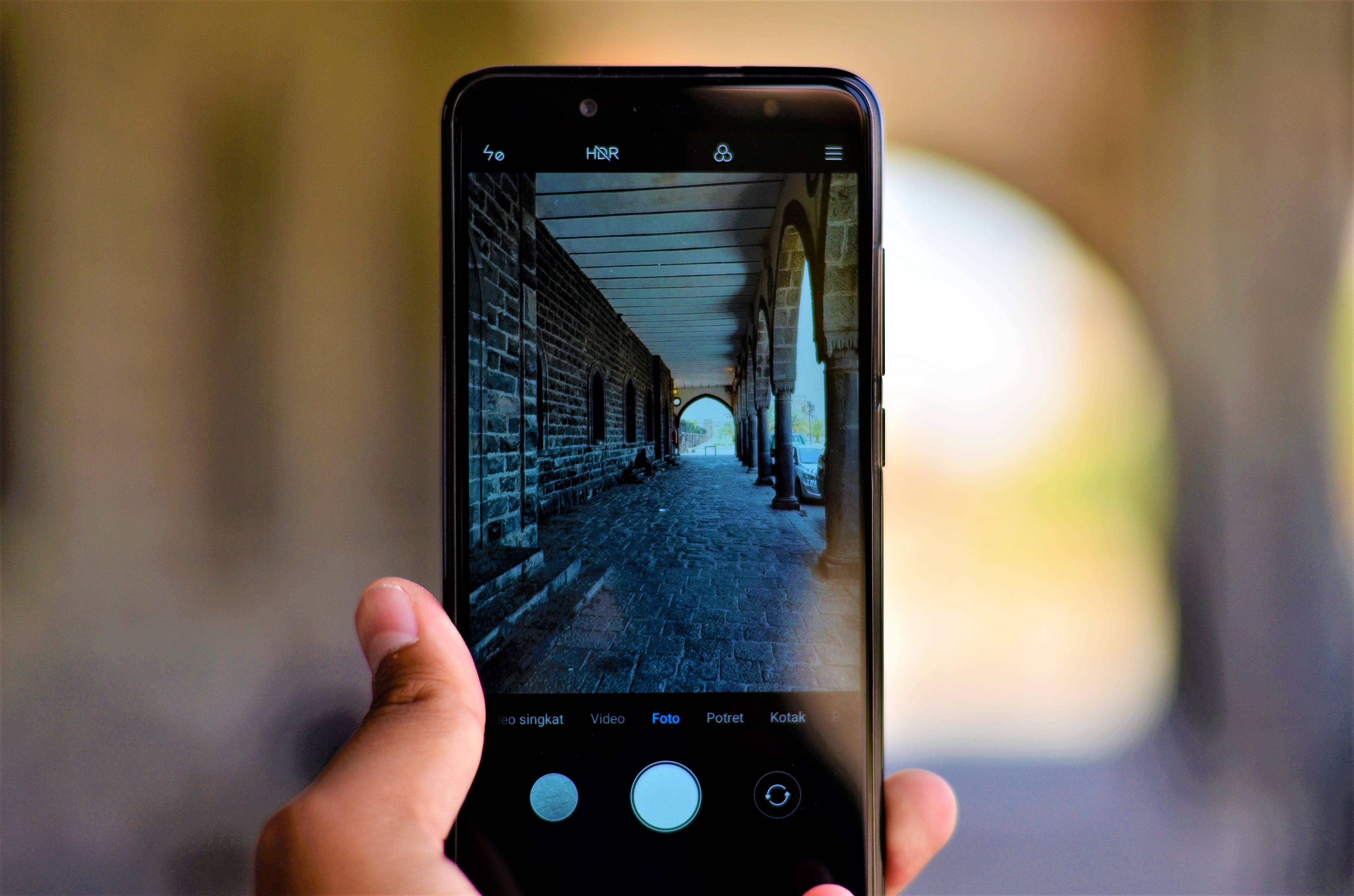 Xiaomi, smartphone, stone archway alley, 4K Desktop Wallpaper