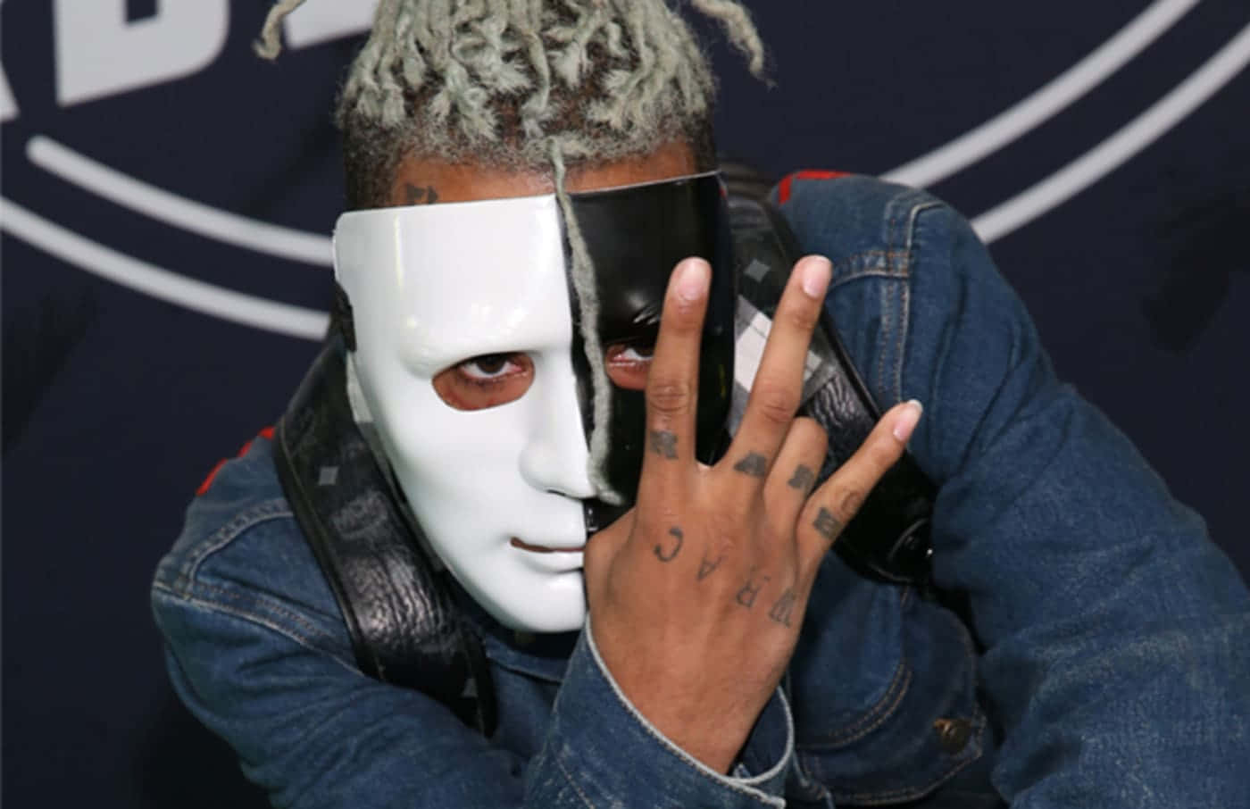 Xxxtentacion, white and black mask, gray dreadlocks, HD Desktop Wallpaper