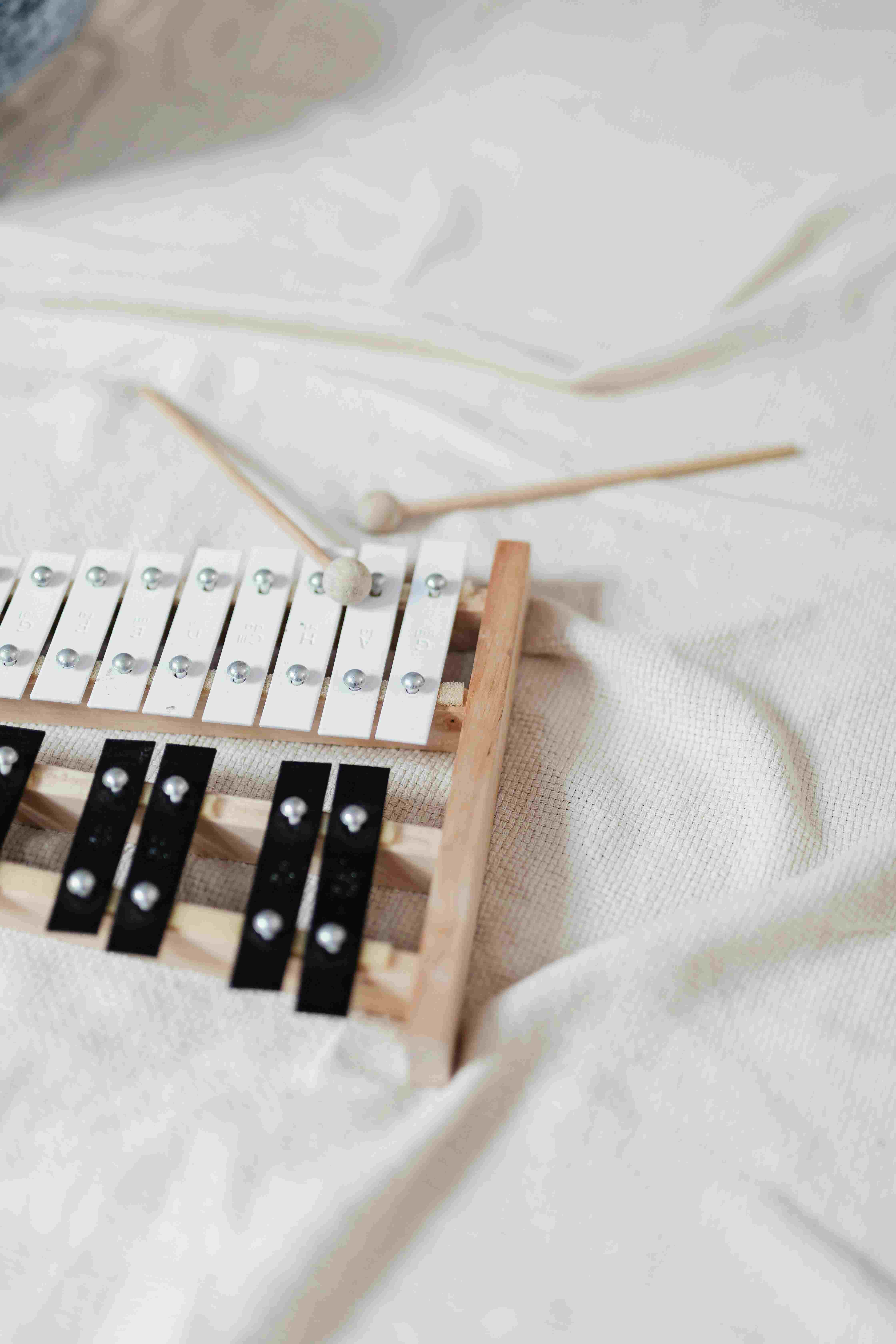 wooden xylophone, white and black bars, mallets, 5K Phone Wallpaper