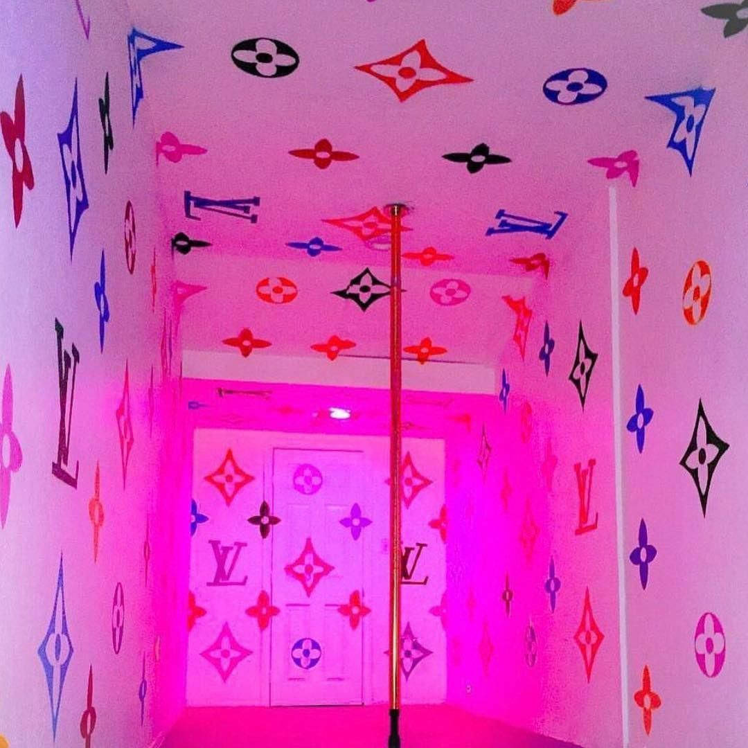 Y2k Aesthetic, pink hallway, colorful Louis Vuitton monogram patterns, SD Desktop Wallpaper