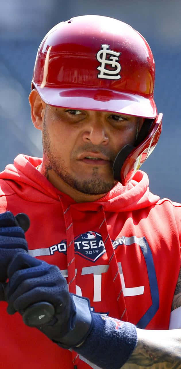 Yadier Molina, red St. Louis Cardinals uniform, bat, HD Phone Wallpaper