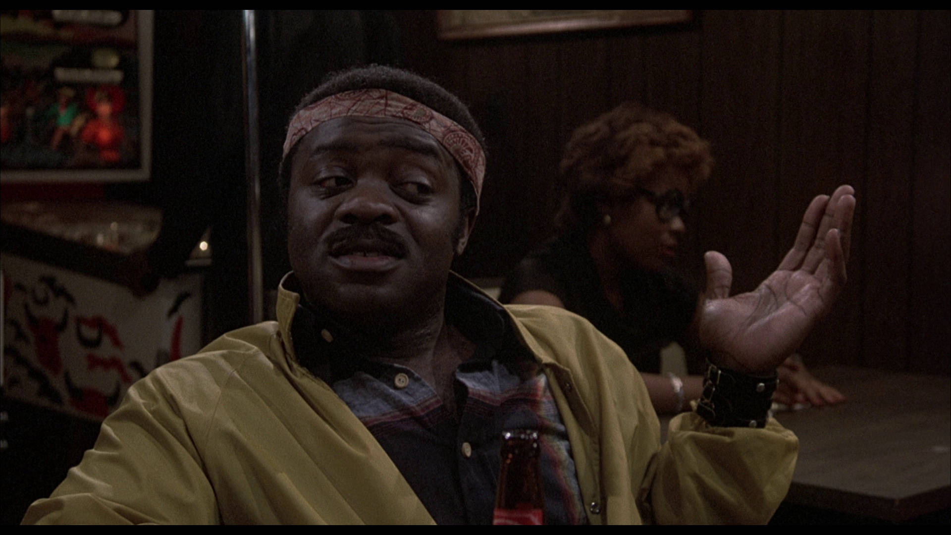 Yaphet Kotto, 70s outfit, yellow jacket, Full HD Desktop Wallpaper