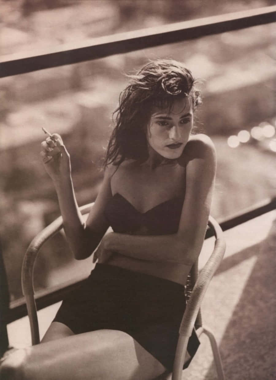 Yasmin Le Bon, balcony, cigarette, SD Phone Wallpaper