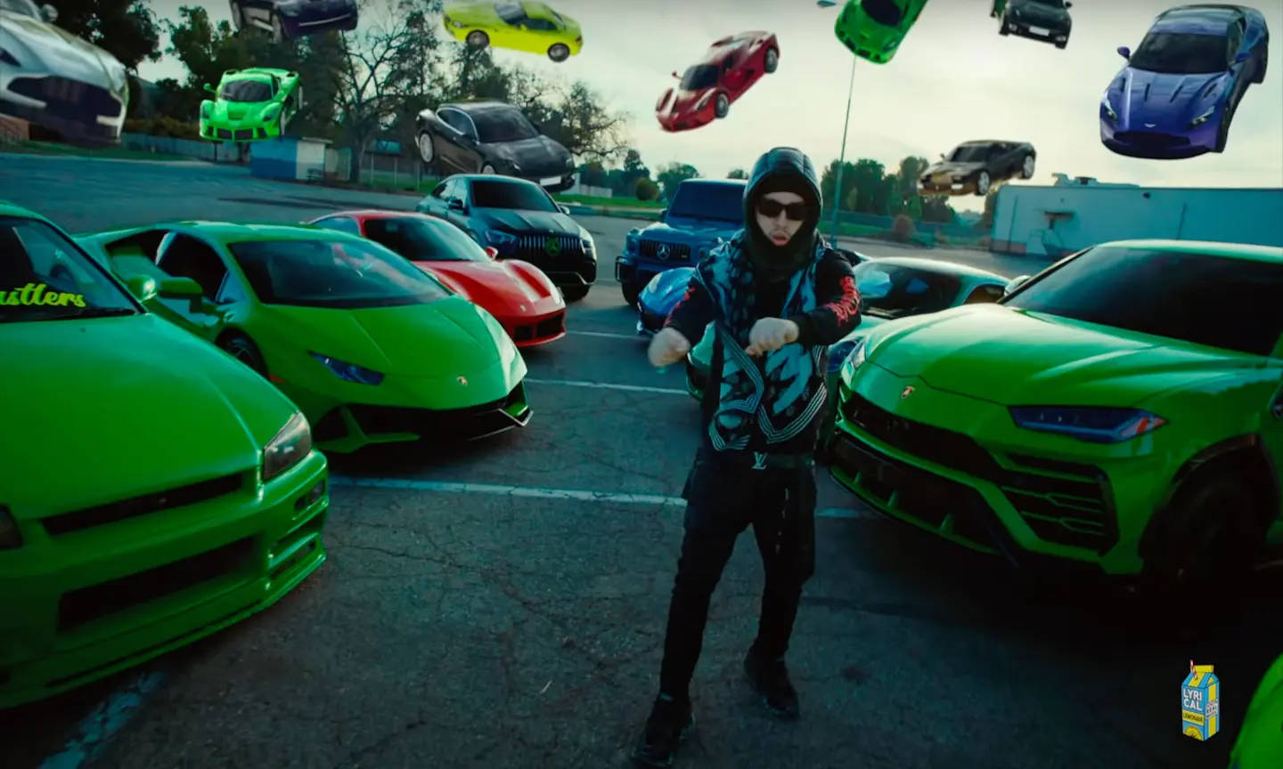 Yeat, flying cars, hoodie, HD Desktop Wallpaper