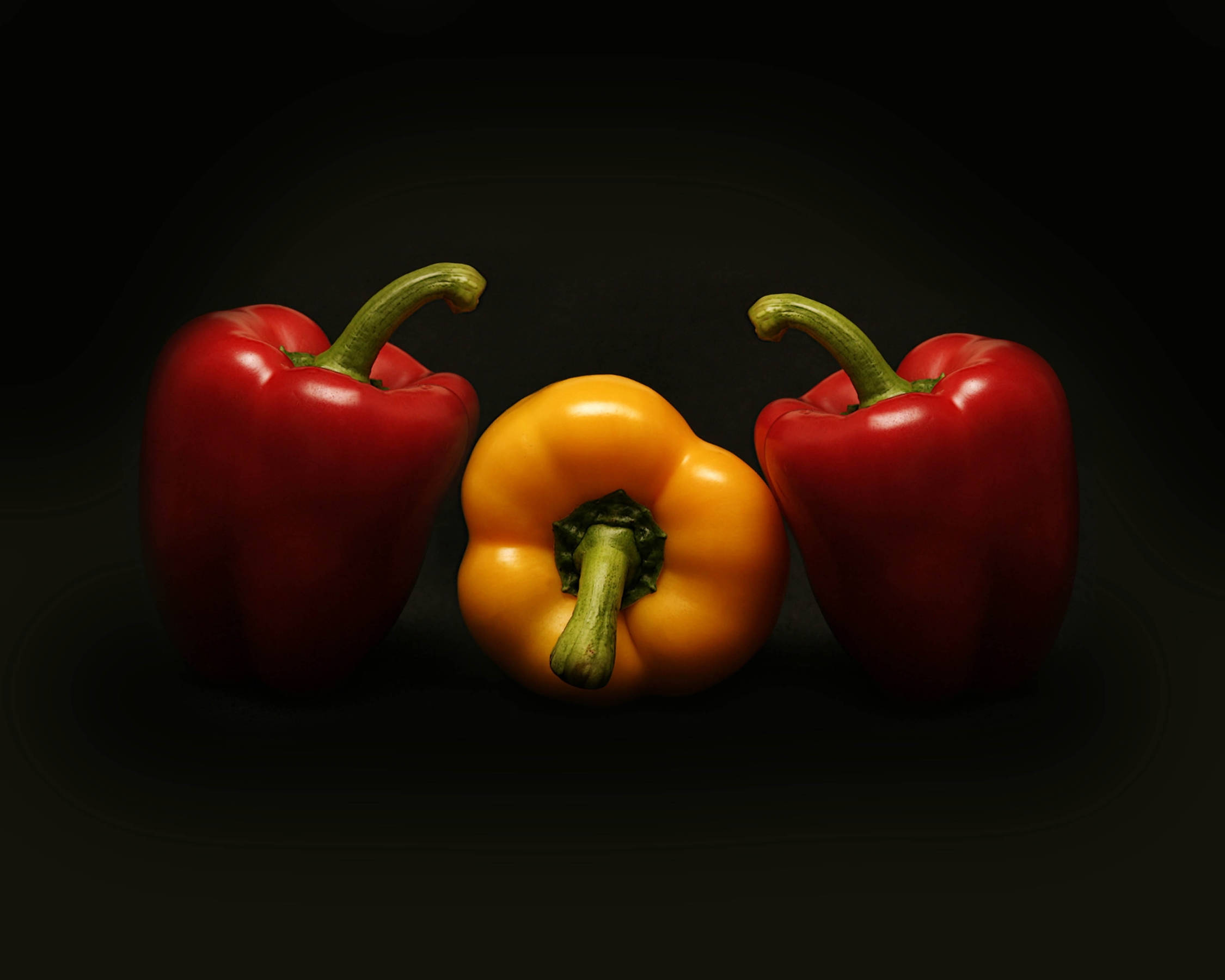 yellow bell pepper, red bell pepper, glossy, Full HD Desktop Wallpaper