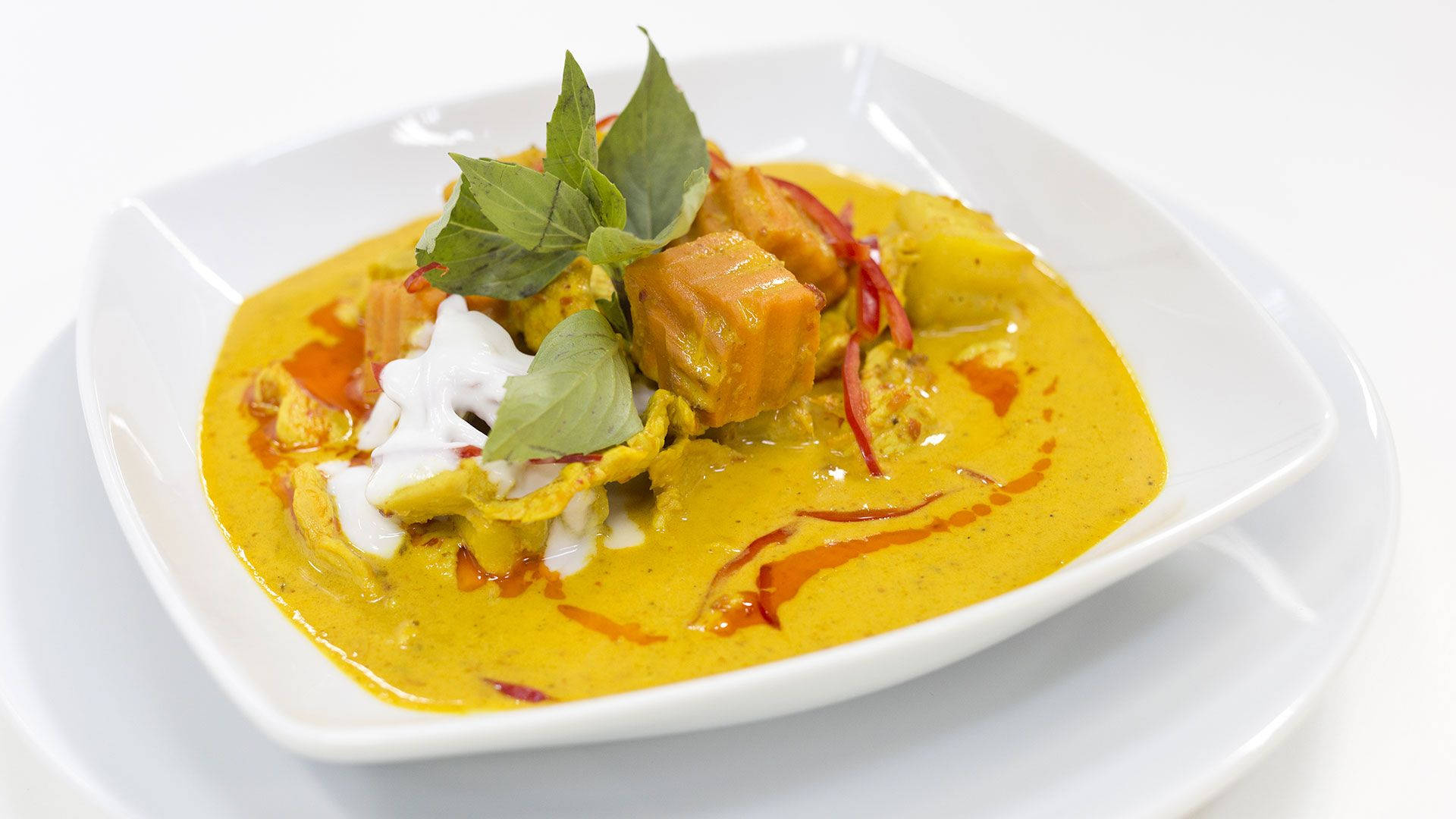 Yellow Curry, salmon chunks, fresh basil, Full HD Desktop Wallpaper