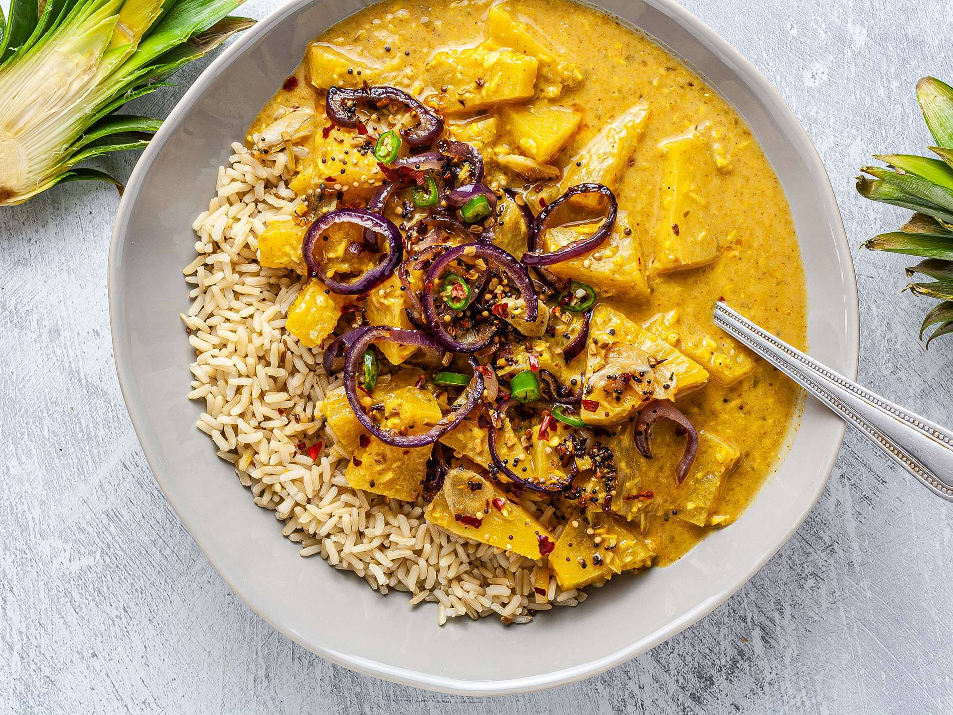 Pineapple Pachadi Yellow Curry, red onions, green chilies, Full HD Desktop Wallpaper