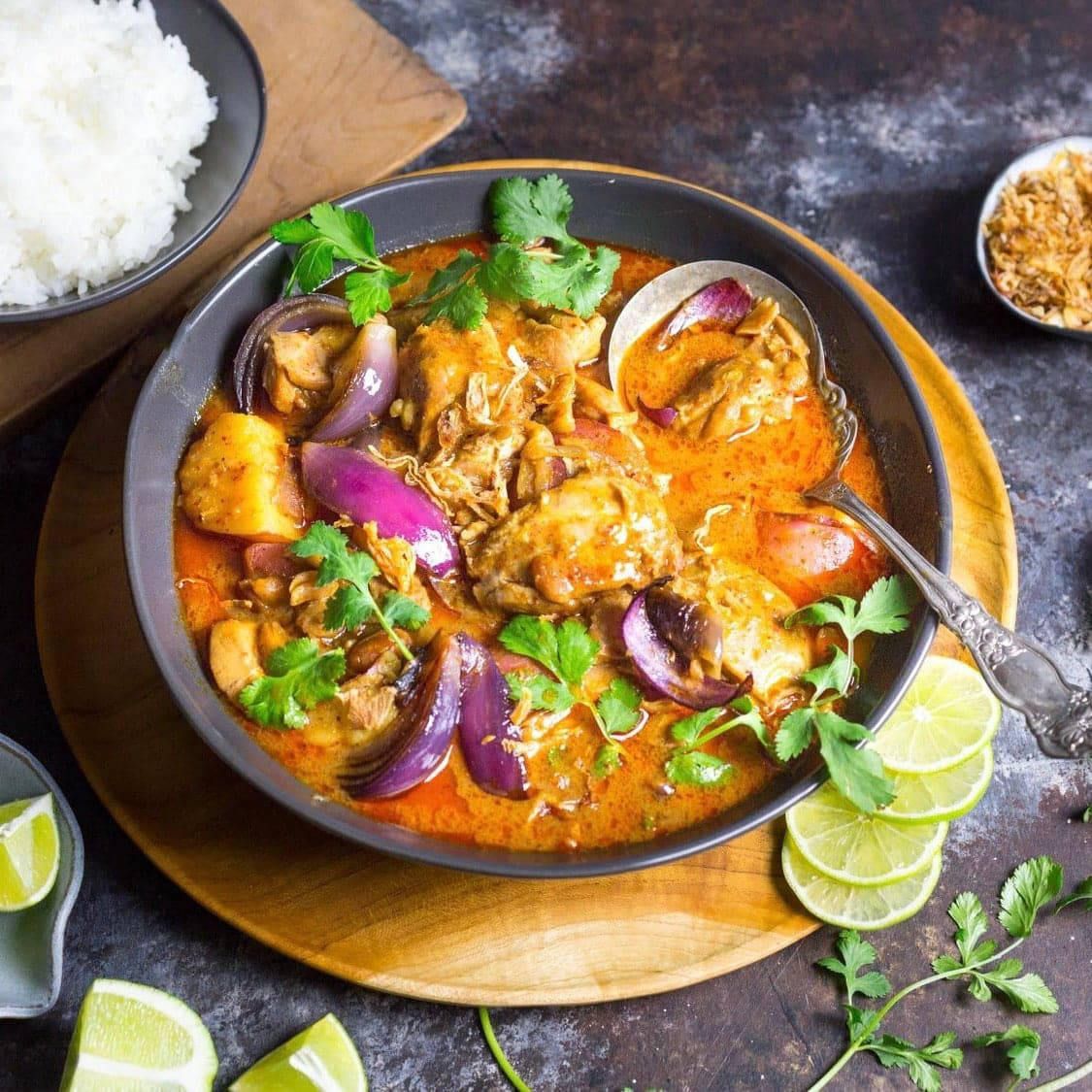 Yellow Curry, mint leaves, lemon, SD Desktop Wallpaper