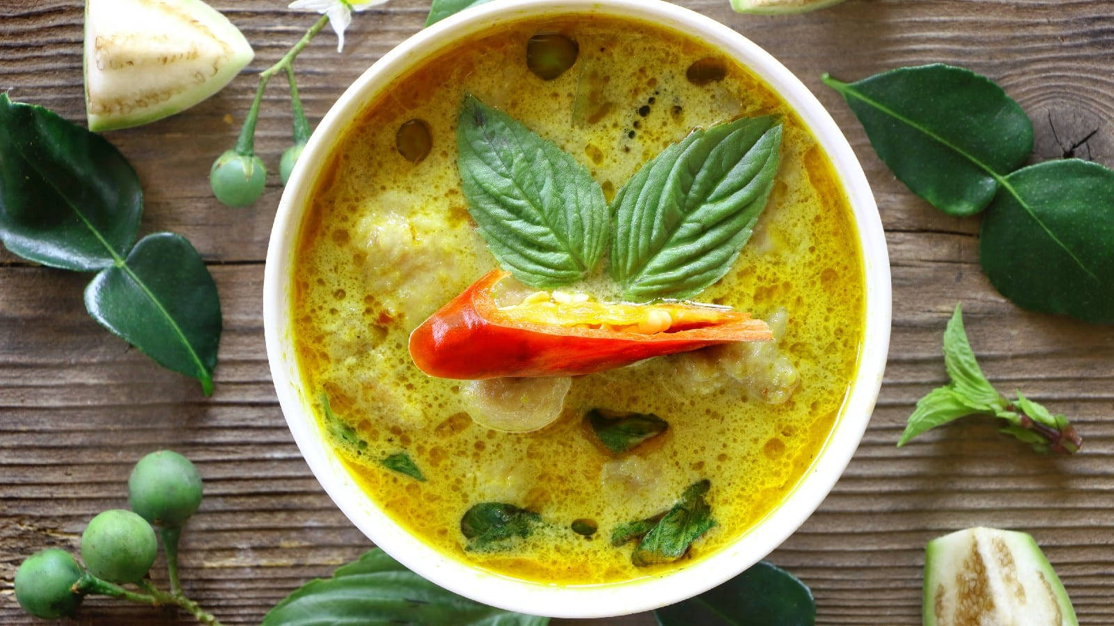 Yellow Curry, basil leaves, red chili, HD Desktop Wallpaper