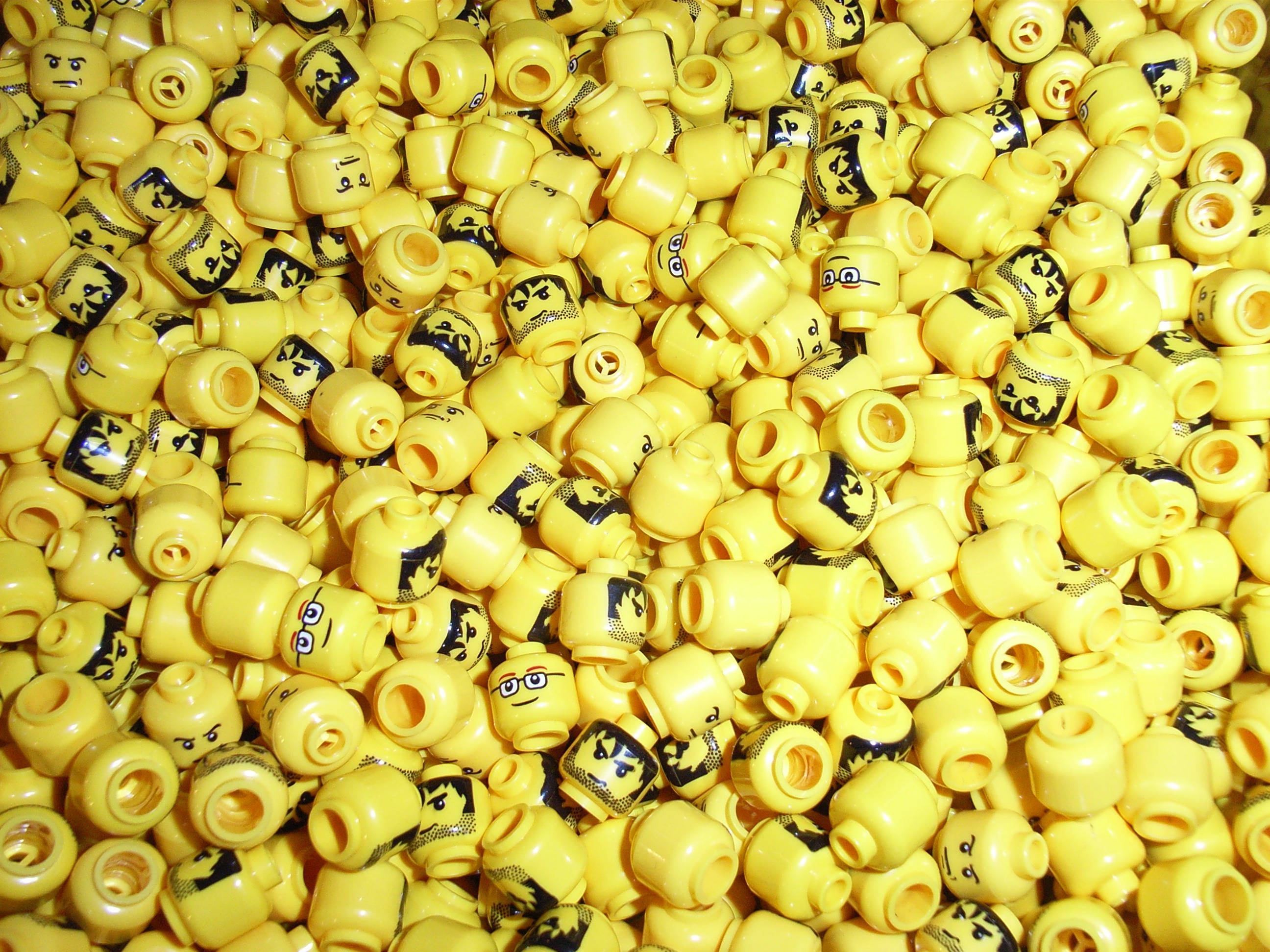Yellow HD, LEGO minifigure heads, bright yellow, 2K Desktop Wallpaper