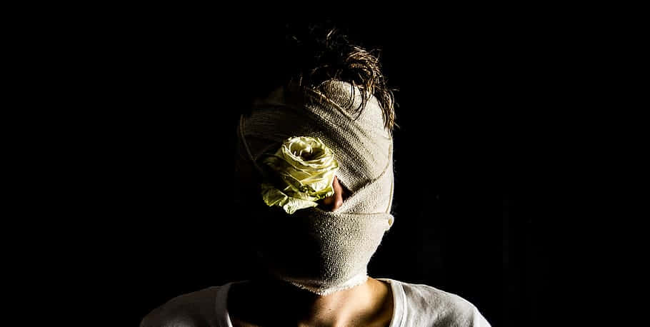 Mysterious Man With Ridiculous Head Wrap, yellow rose, bandages, SD Desktop Wallpaper
