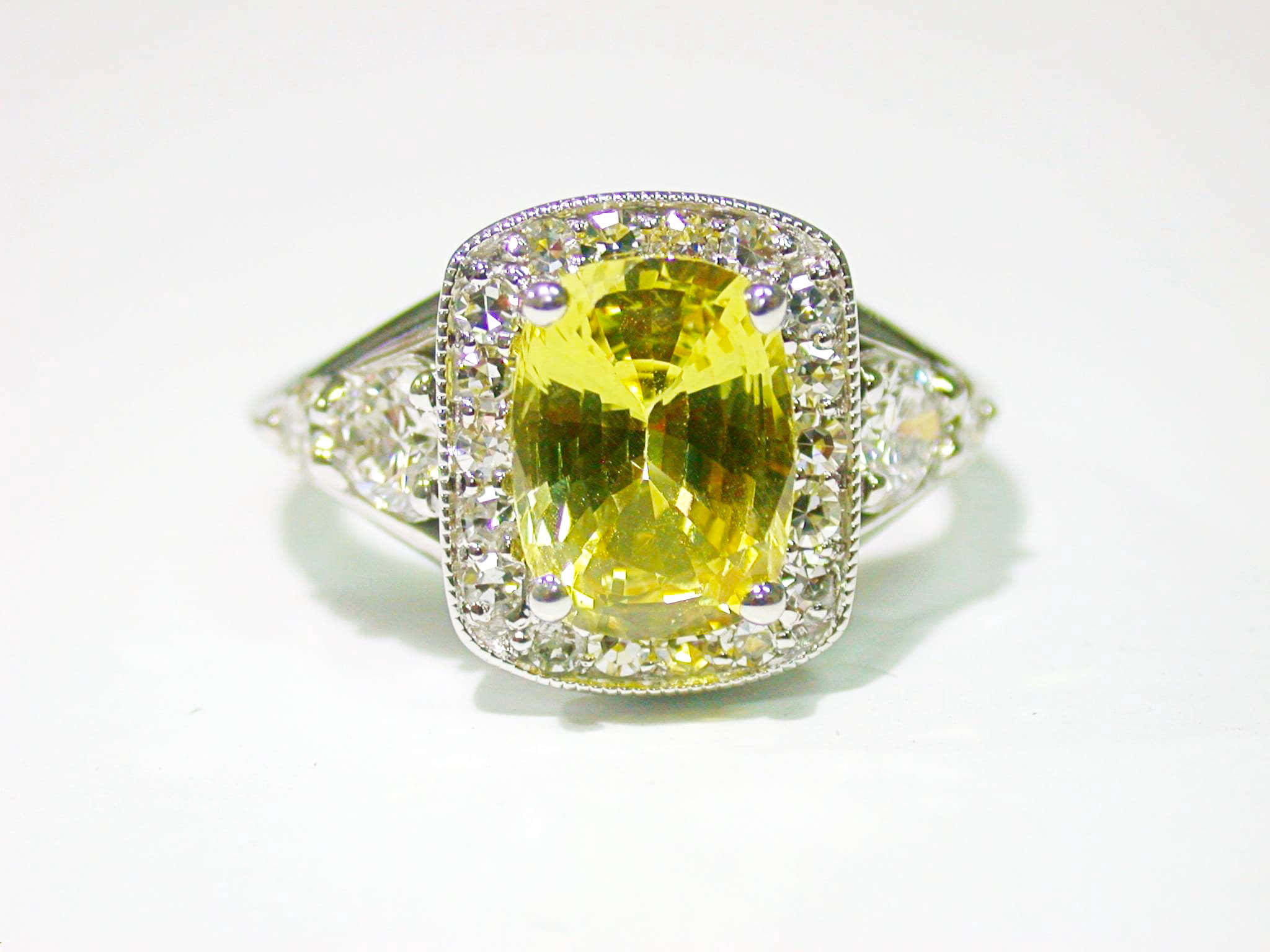 Yellow Sapphire, diamond halo, silver setting, Full HD Desktop Wallpaper