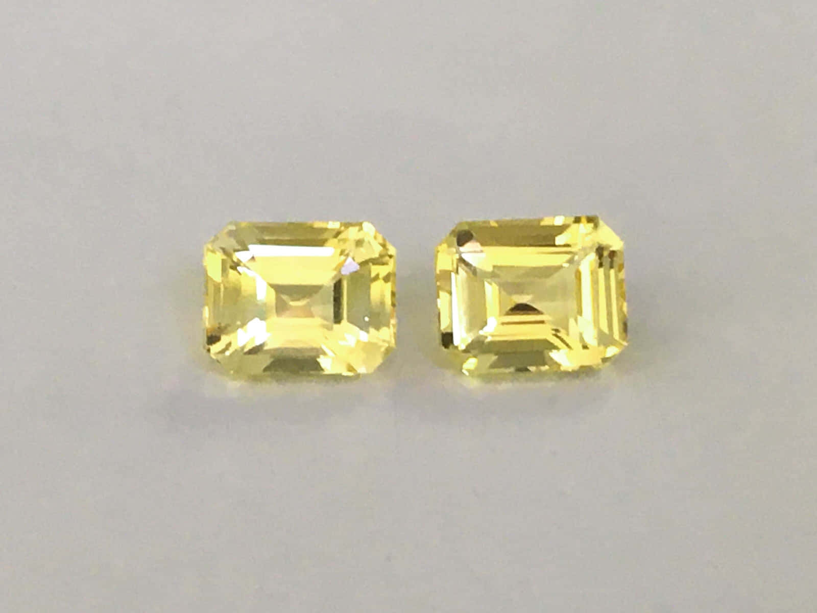 Yellow Sapphire, emerald-cut gemstones, yellow emerald-cut gemstones, HD Desktop Wallpaper