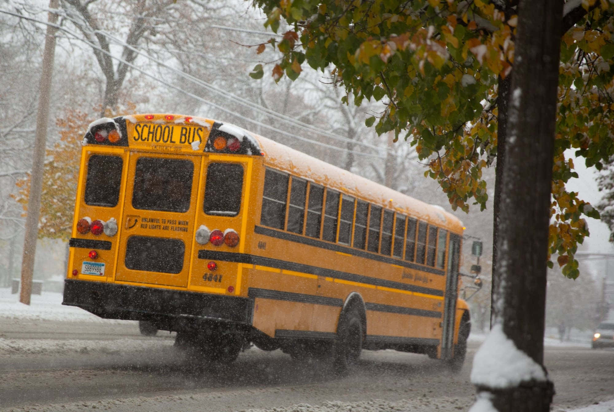 Yellow School Bus, snowy street, falling snowflakes, Full HD Desktop Wallpaper