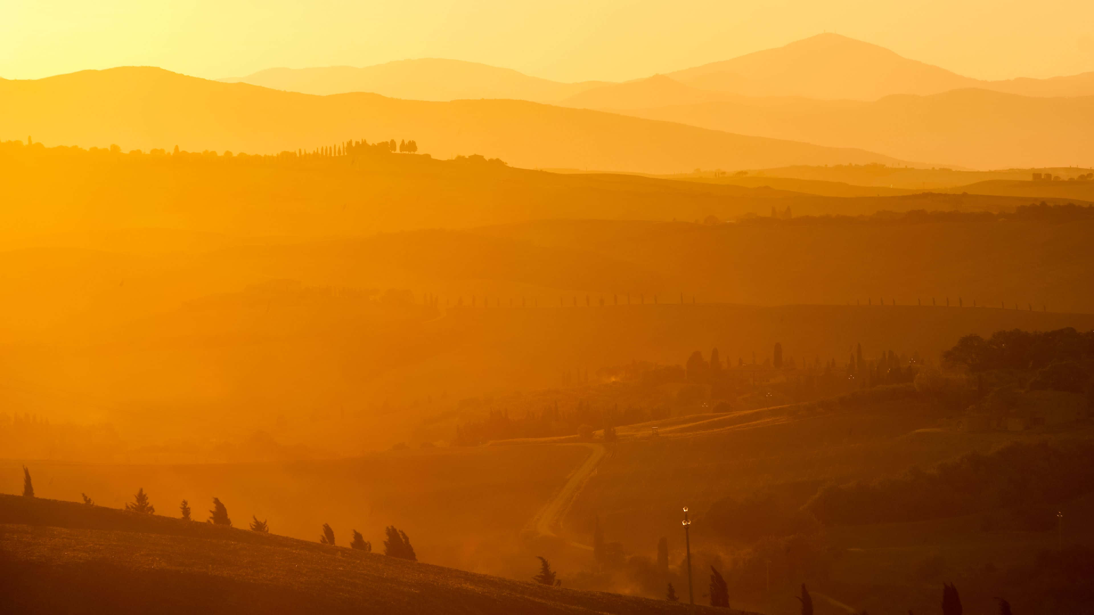 Yellow Sky, sunset, golden hour, 4K Desktop Wallpaper