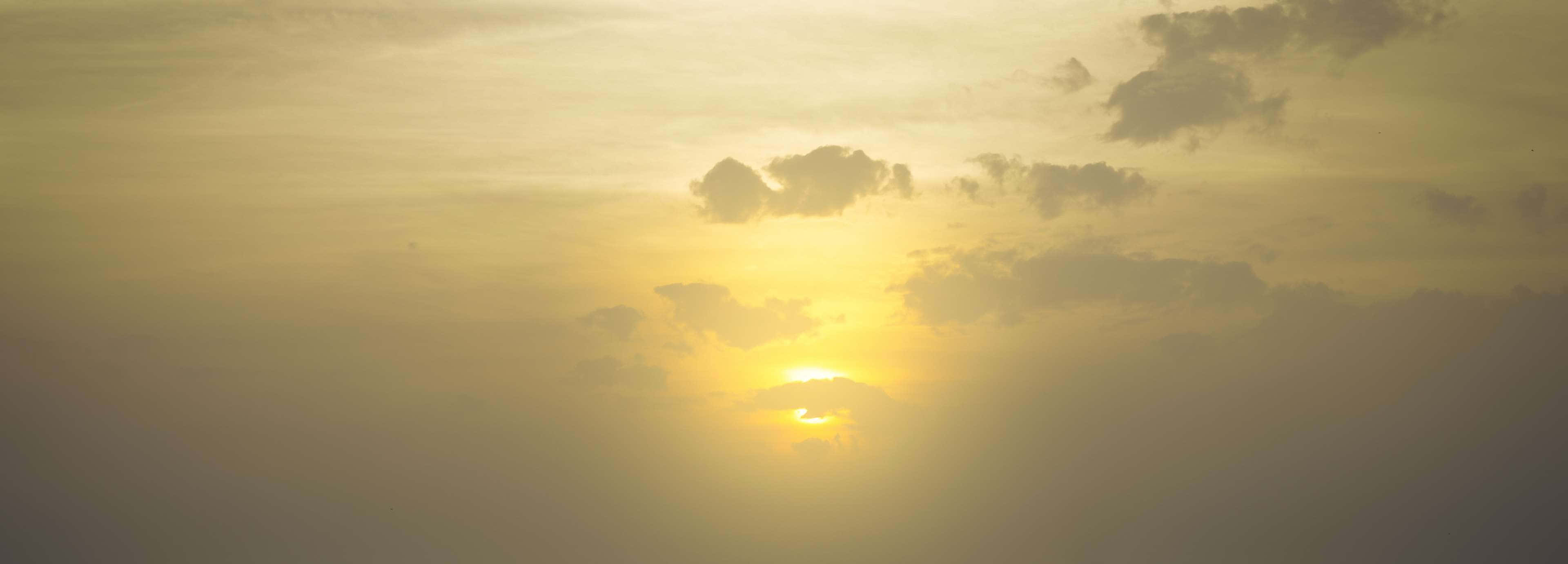 Yellow Sky, sunset, golden-hued sky, 4K Desktop Wallpaper