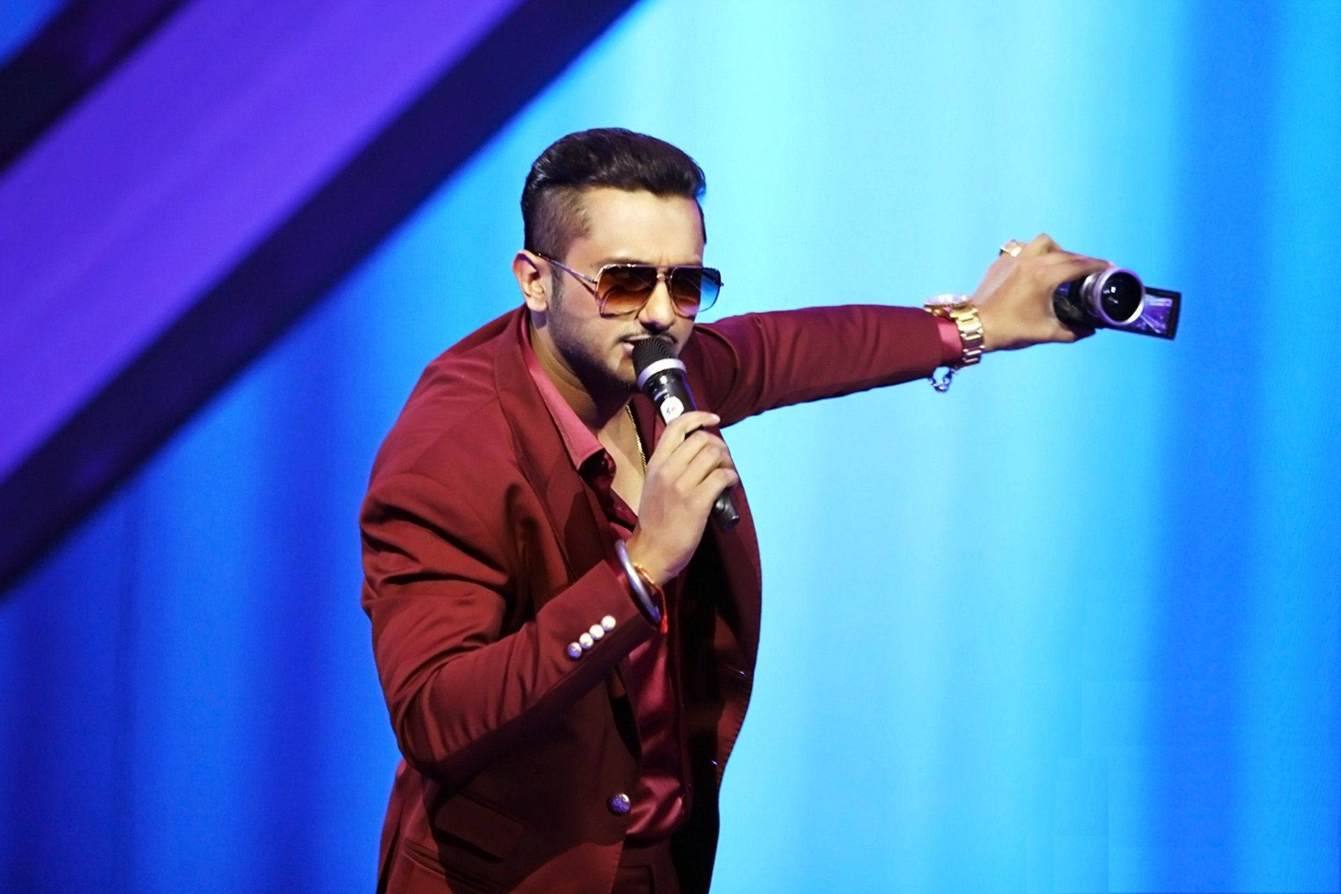 Yo Yo Honey Singh, red suit, sunglasses, Full HD Desktop Wallpaper