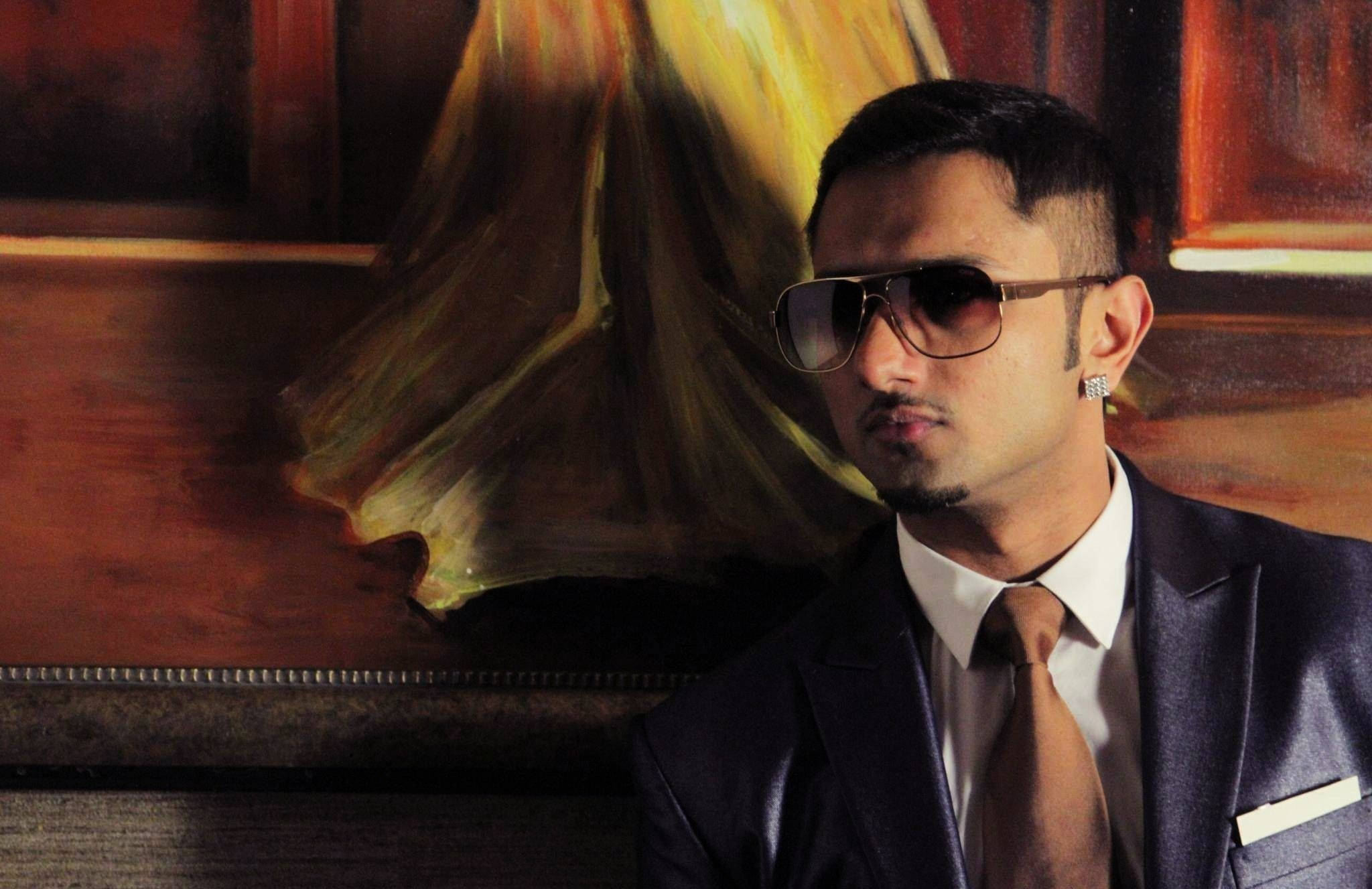 Yo Yo Honey Singh, dark suit, sunglasses, Full HD Desktop Wallpaper
