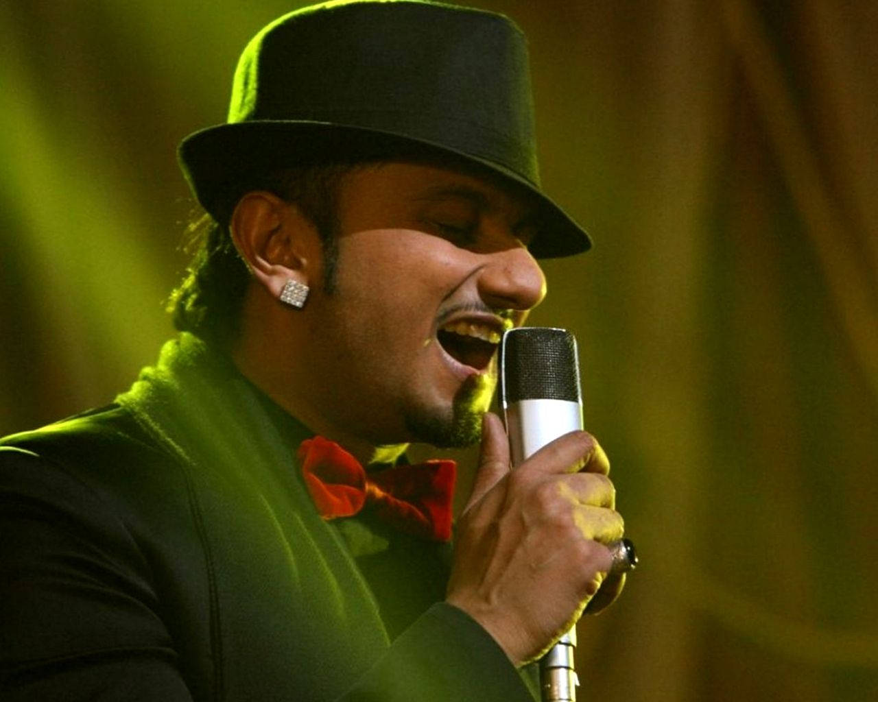 Yo Yo Honey Singh, black top hat, red bow tie, HD Desktop Wallpaper