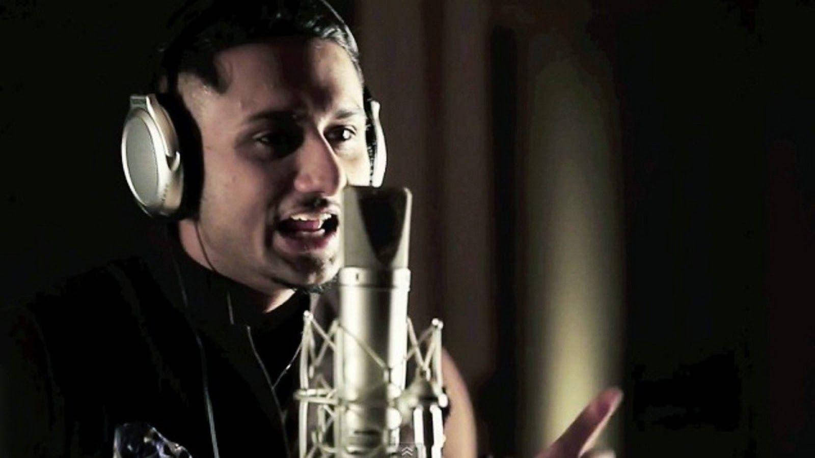 Yo Yo Honey Singh, headphones, studio microphone, HD Desktop Wallpaper