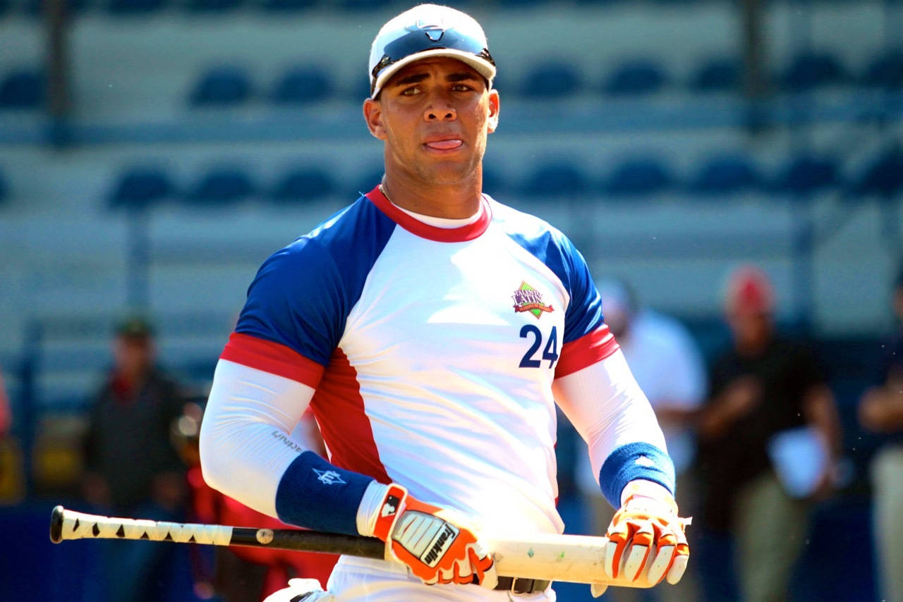 Yoan Moncada, baseball bat, red white and blue uniform, HD Desktop Wallpaper