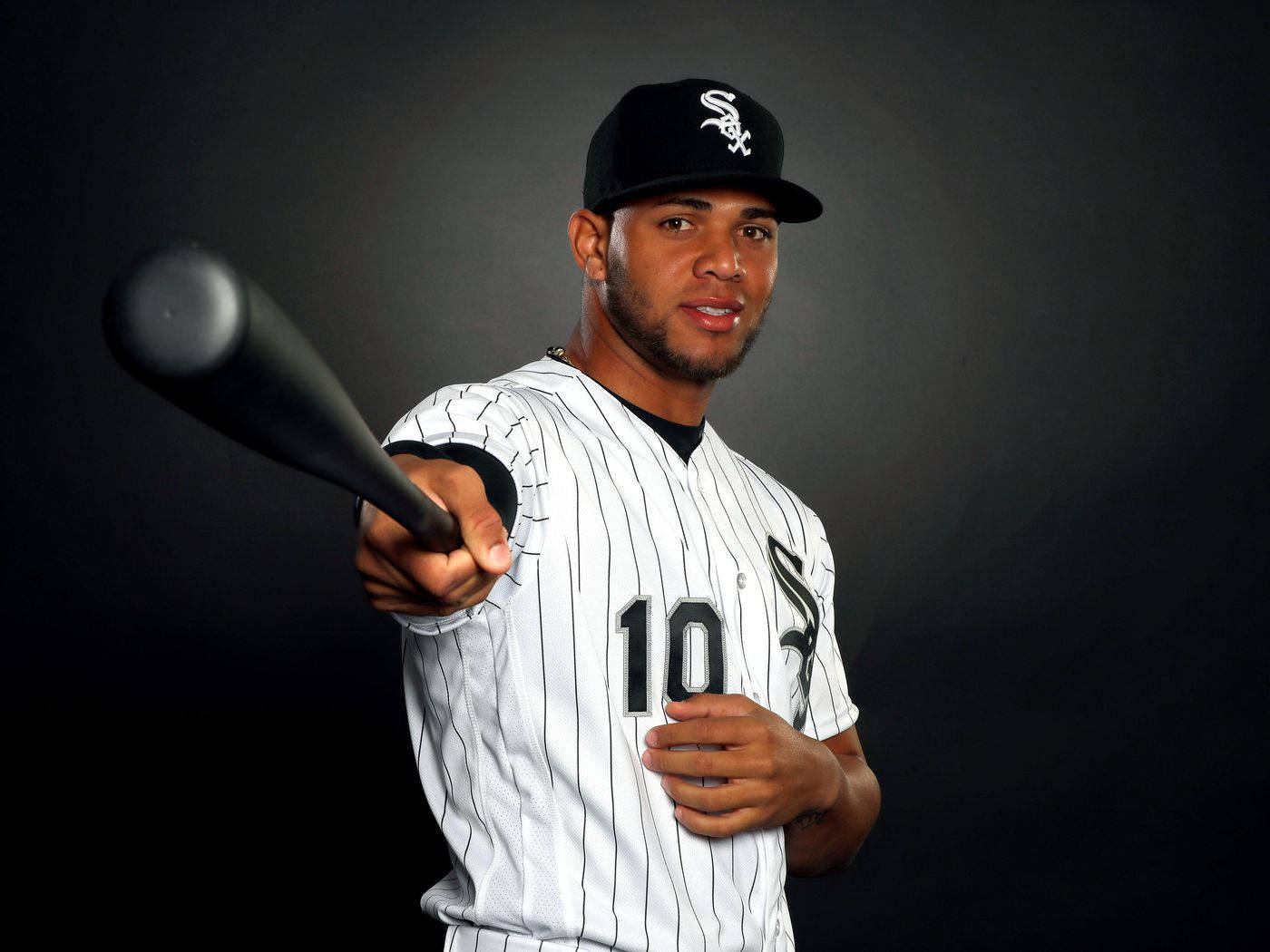 Yoan Moncada, pinstripe uniform, bat, HD Desktop Wallpaper